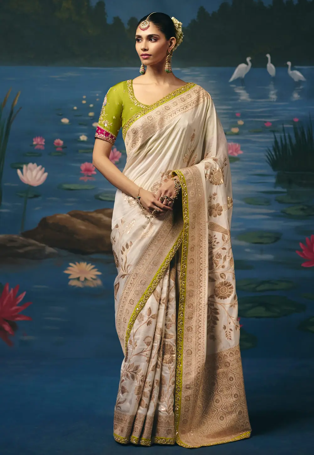 Off White Silk Saree With Blouse 337138
