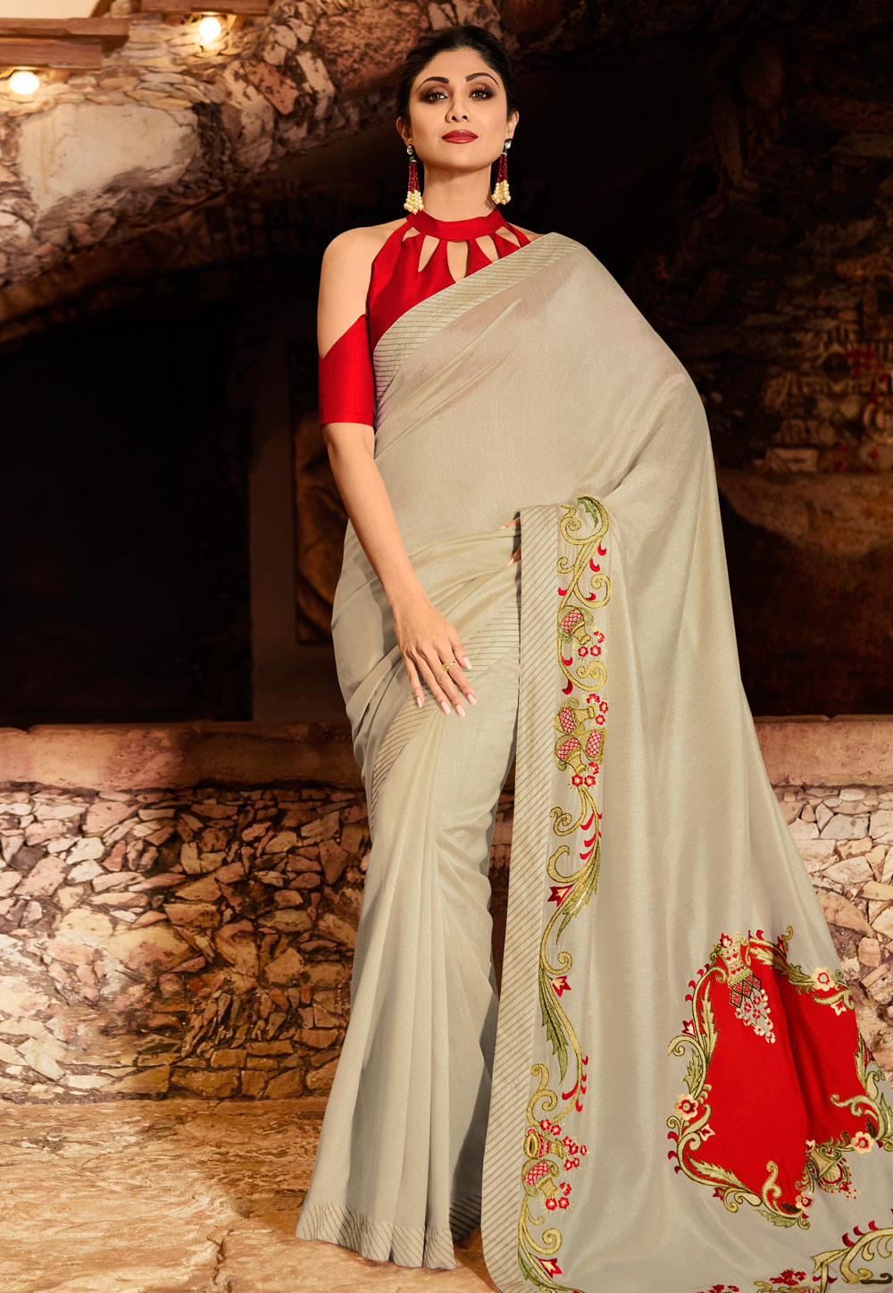 Shilpa Shetty Grey Silk  Halter Neck Festival Wear Saree 197606