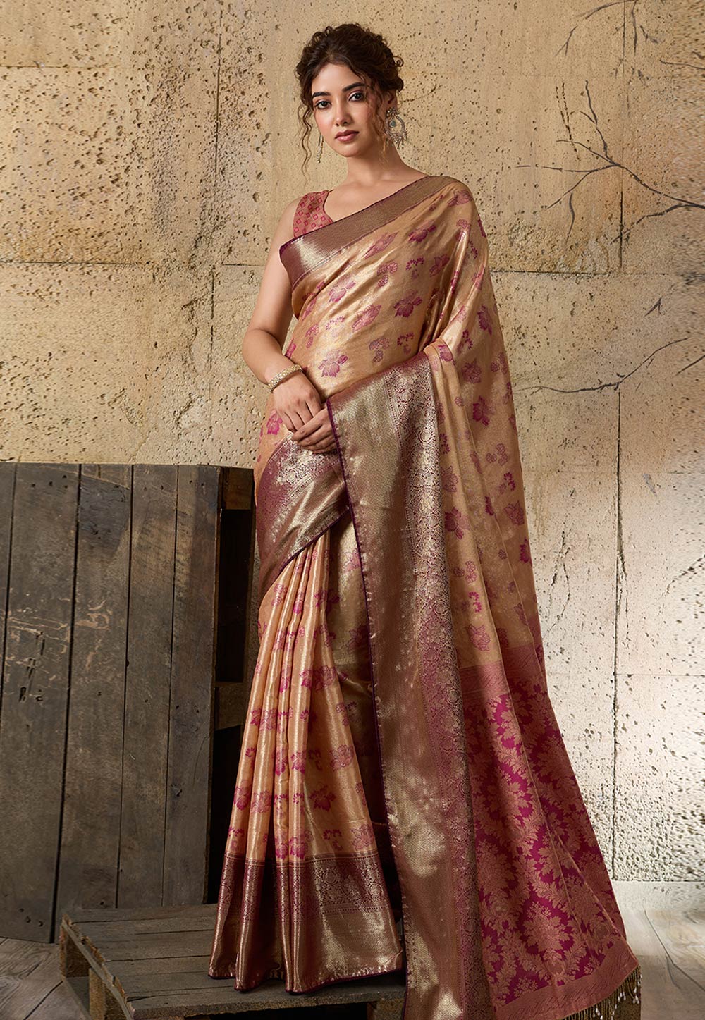Peach Silk Saree With Blouse 328029