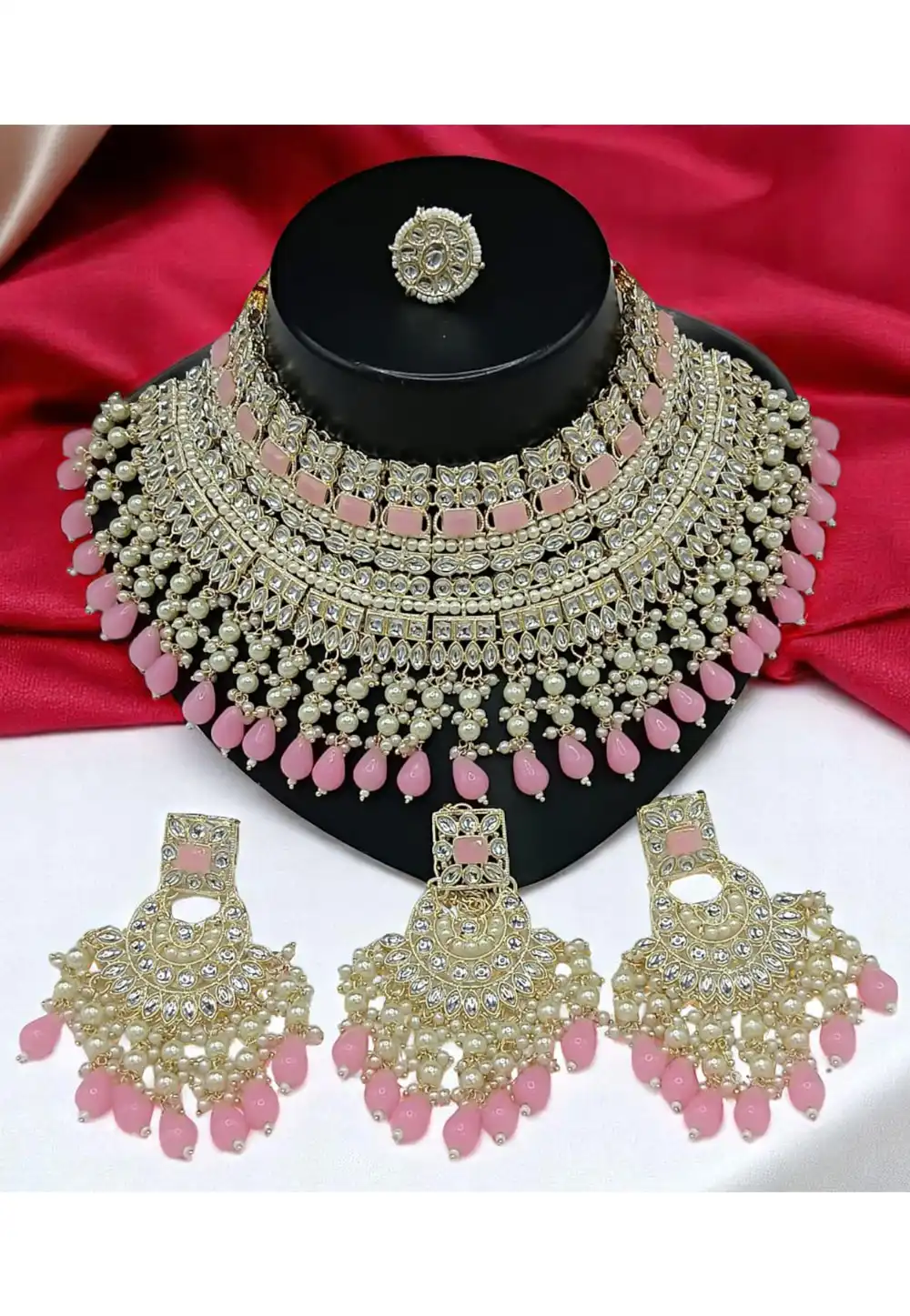 Pink Alloy Necklace Set With Earrings and Maang Tikka 328422