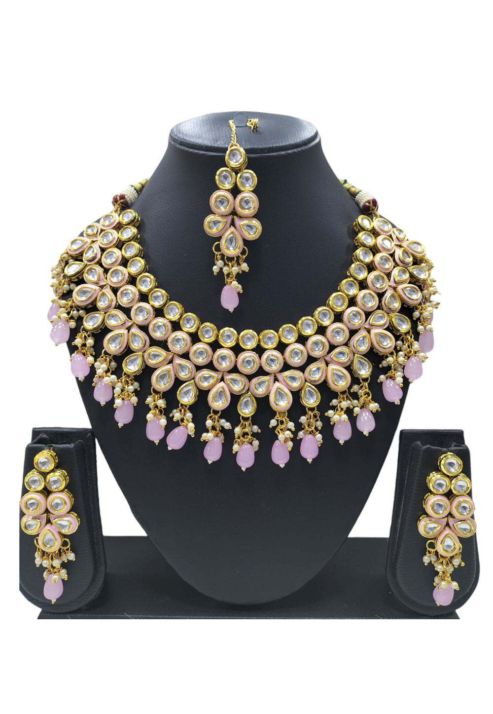 Pink Alloy Necklace Set With Earrings and Maang Tikka 312919