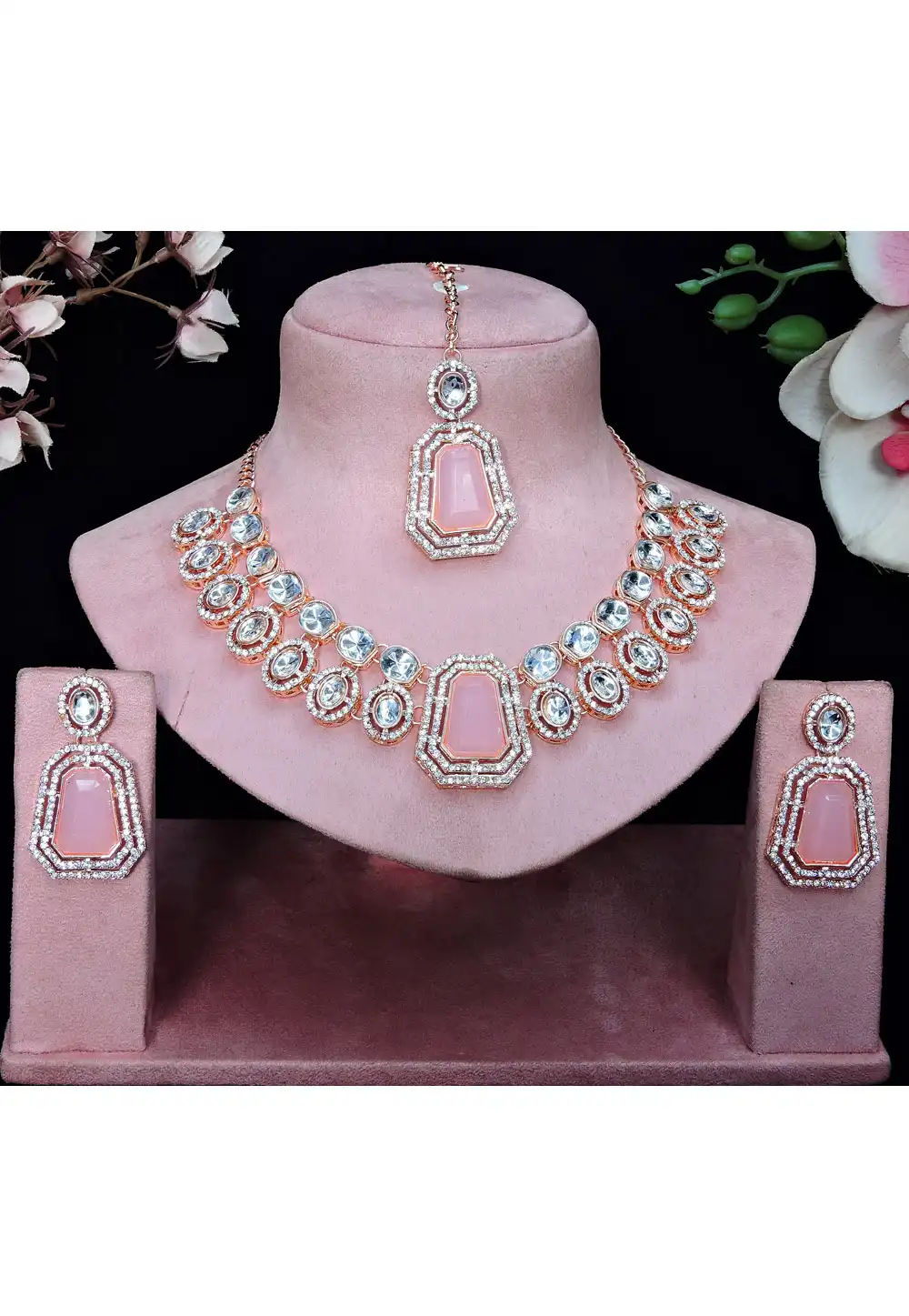Pink Alloy Necklace Set With Earrings and Maang Tikka 329849