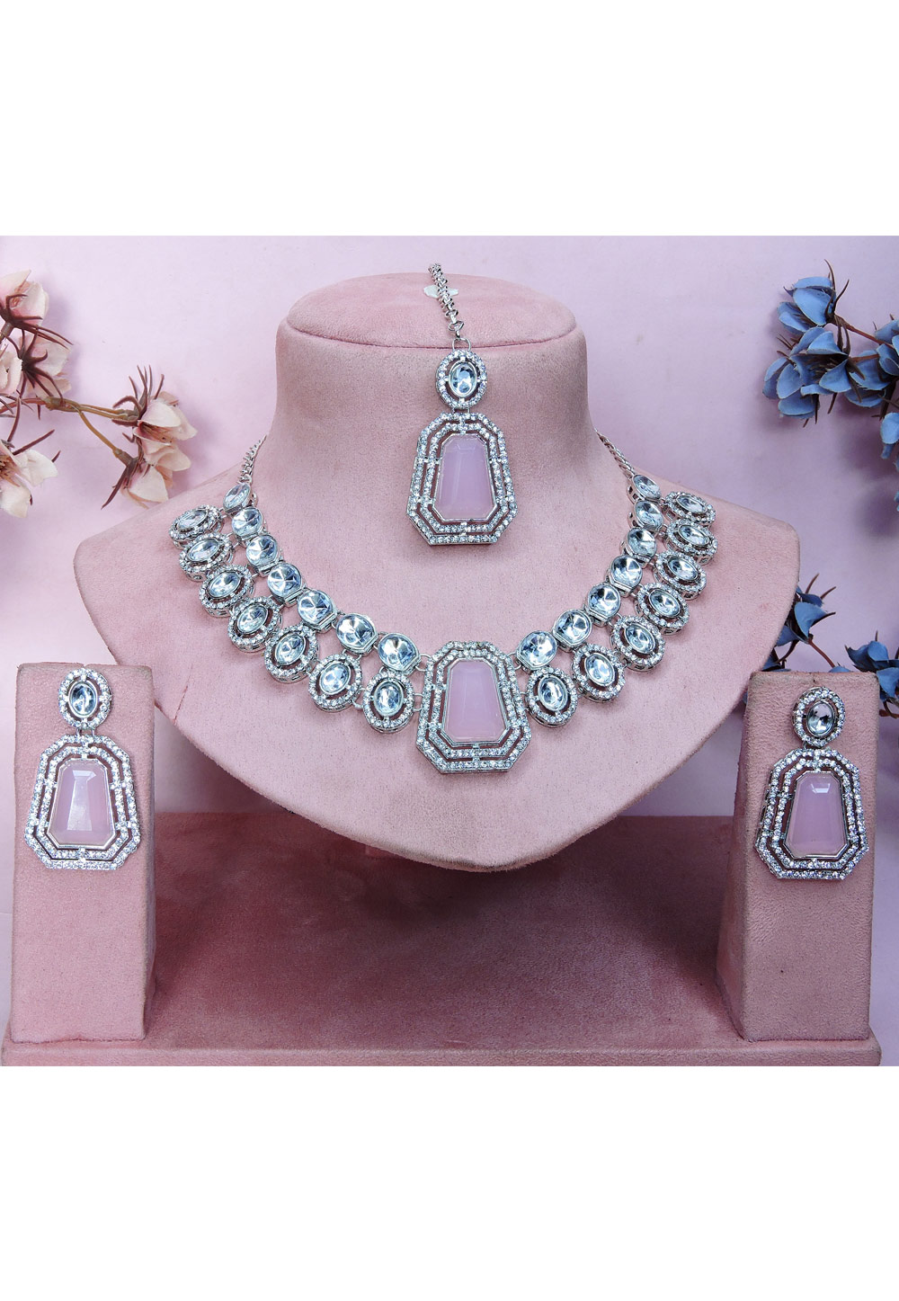Pink Alloy Necklace Set With Earrings and Maang Tikka 329857