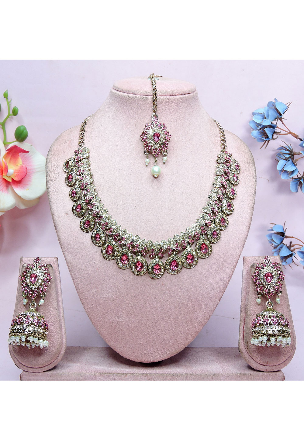 Pink Alloy Necklace Set With Earrings and Maang Tikka 330228