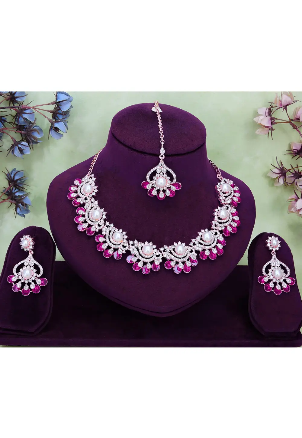 Pink Alloy Necklace Set With Earrings and Maang Tikka 332164