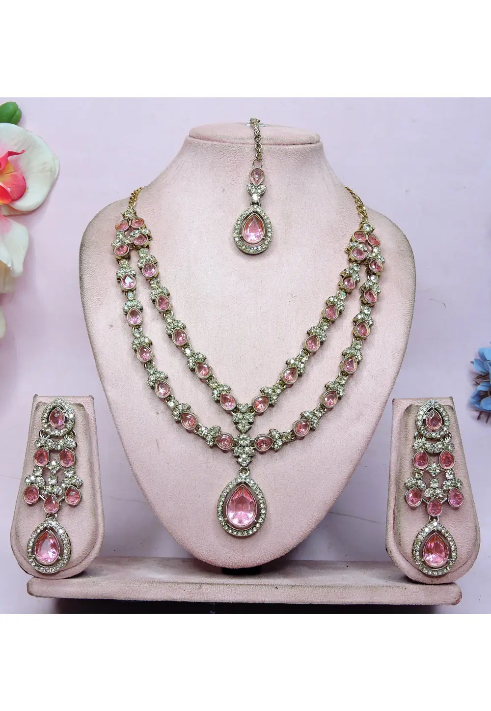 Pink Alloy Necklace Set With Earrings and Maang Tikka 336724
