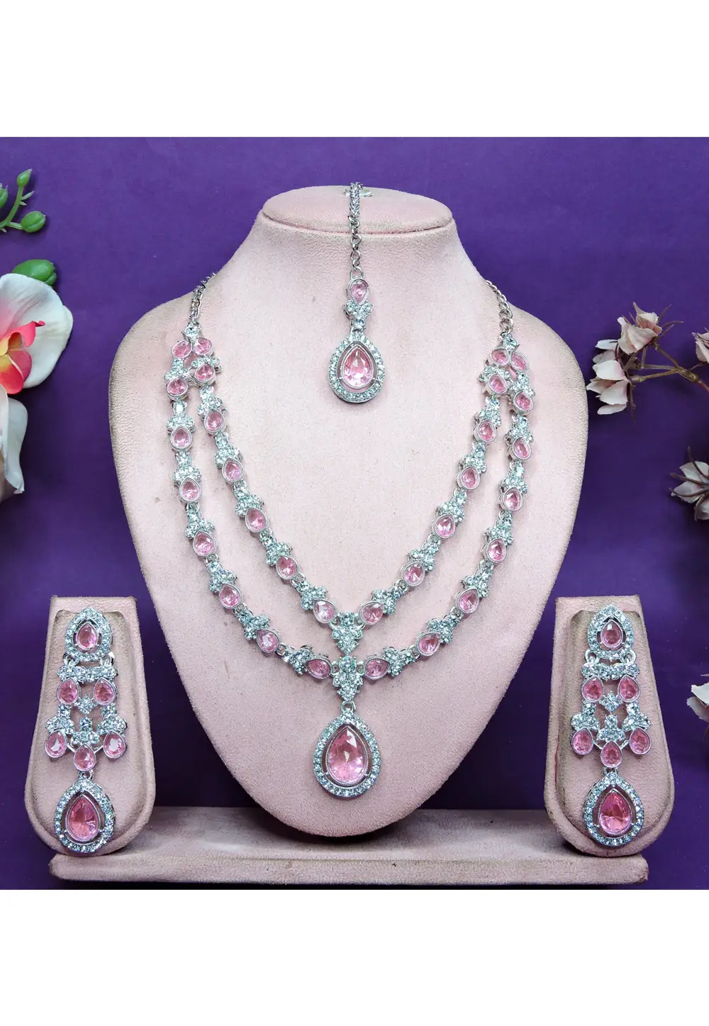 Pink Alloy Necklace Set With Earrings and Maang Tikka 336748
