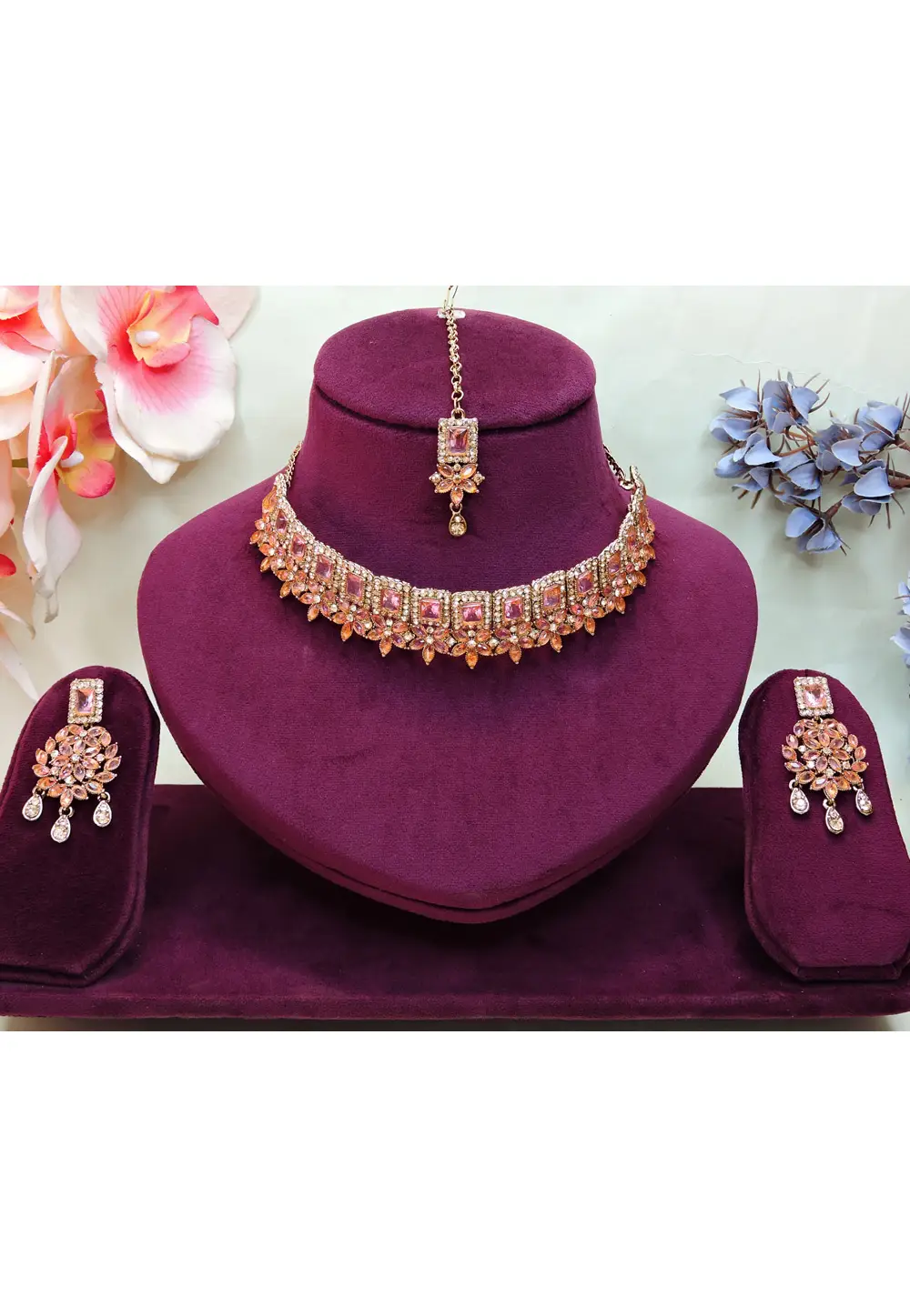 Pink Alloy Necklace Set With Earrings and Maang Tikka 337092