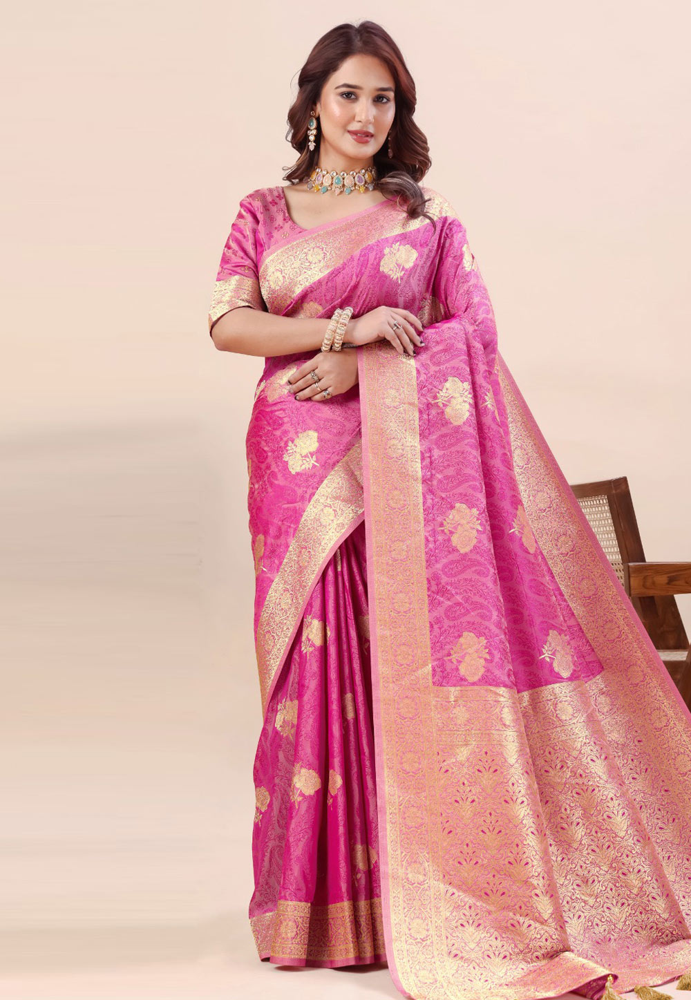 Pink Banarasi Jacquard Saree With Blouse 329029