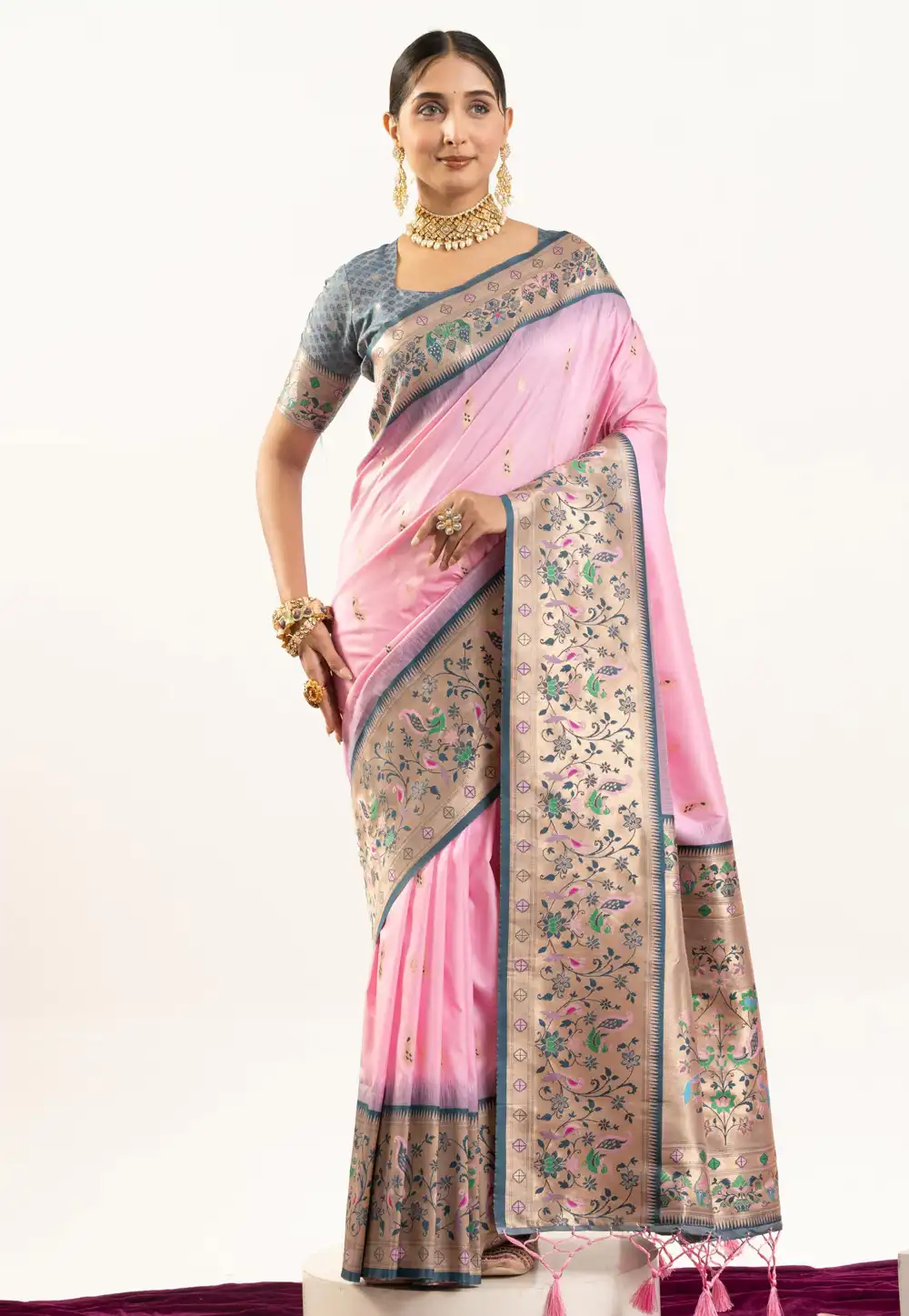 Pink Banarasi Silk Saree 326009