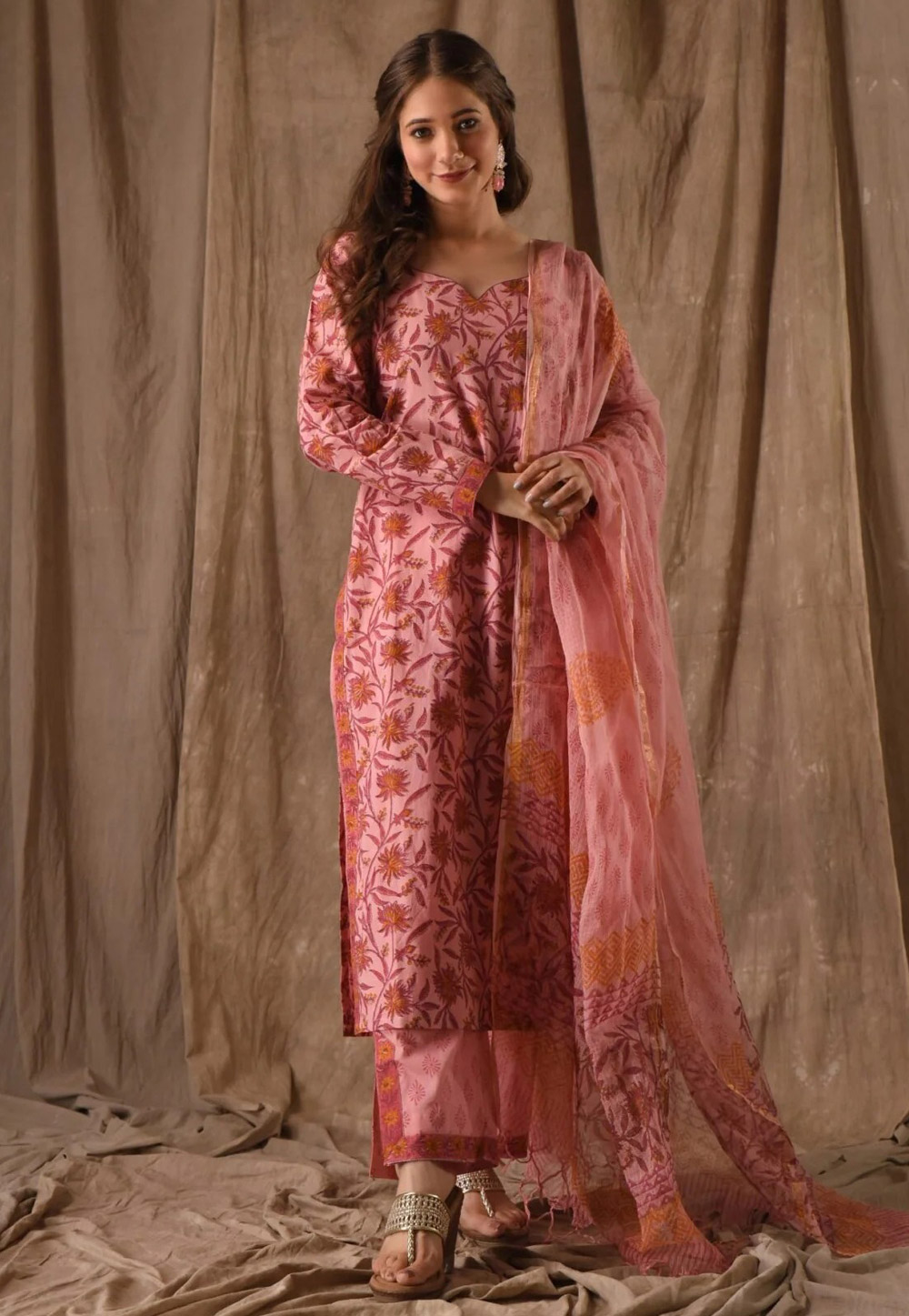 Pink Chanderi Readymade Pakistani Suit 308883