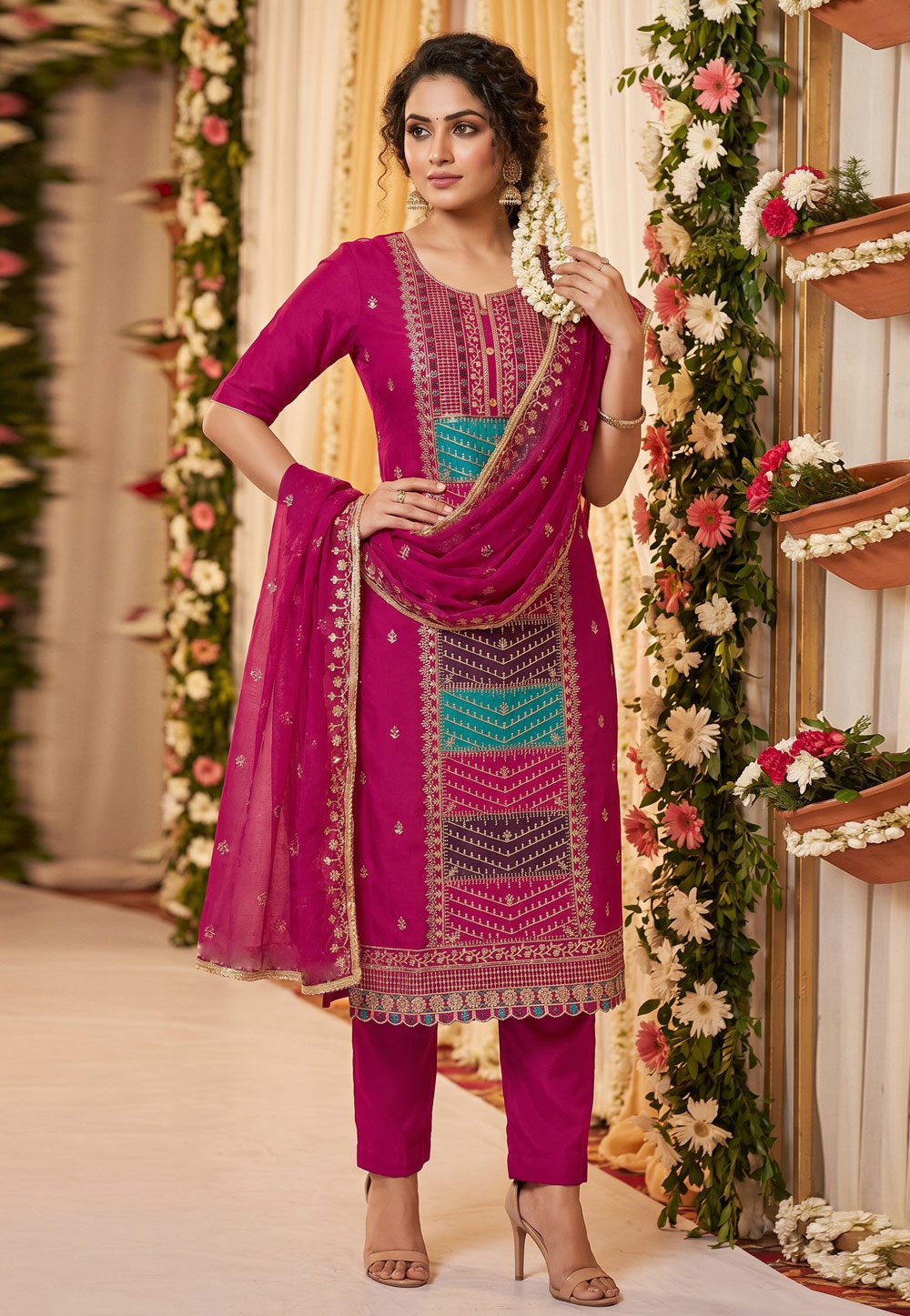 Pink Cotton Silk Pakistani Suit 327724