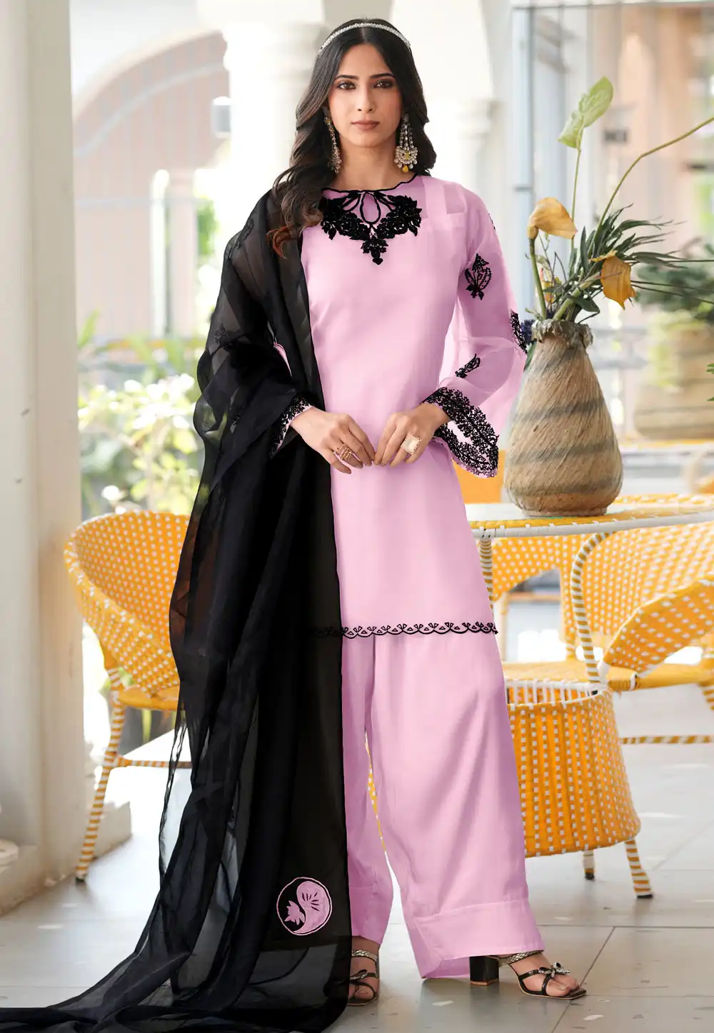 Pink Organza Readymade Pakistani Suit 325041