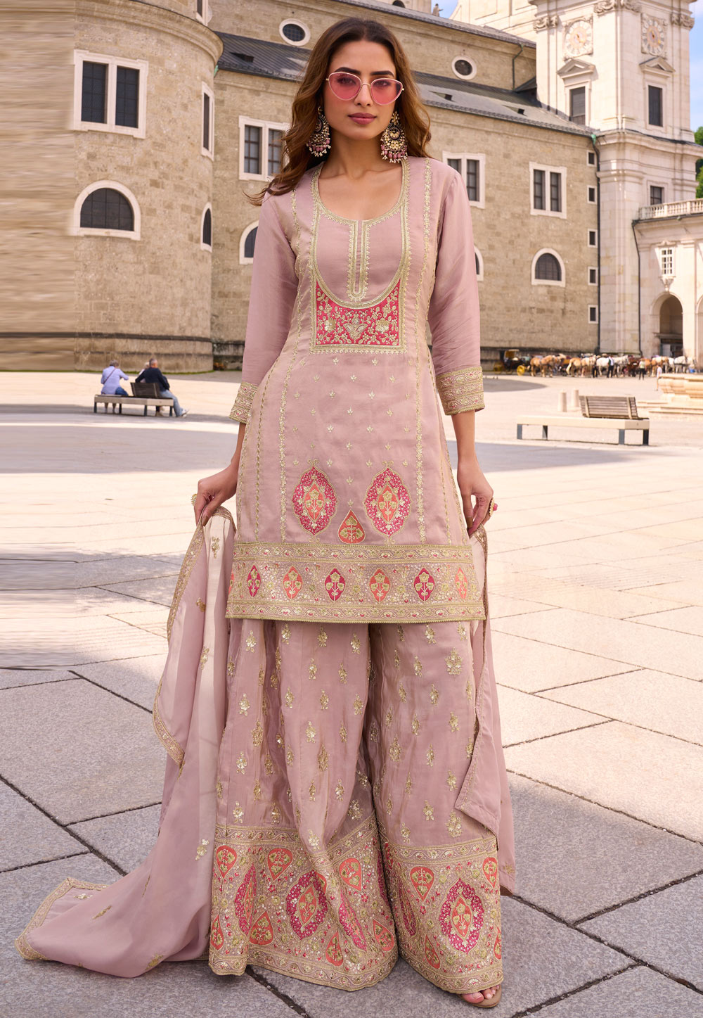 Pink Shimmer Pakistani Suit 318835