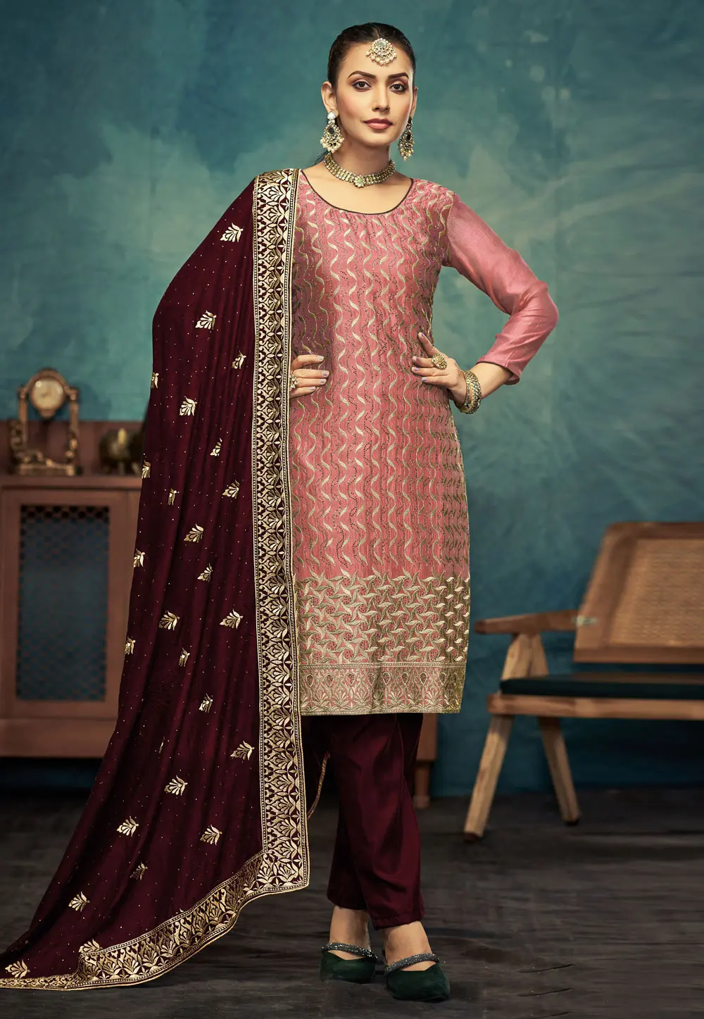 Pink Silk Pakistani Suit 300857