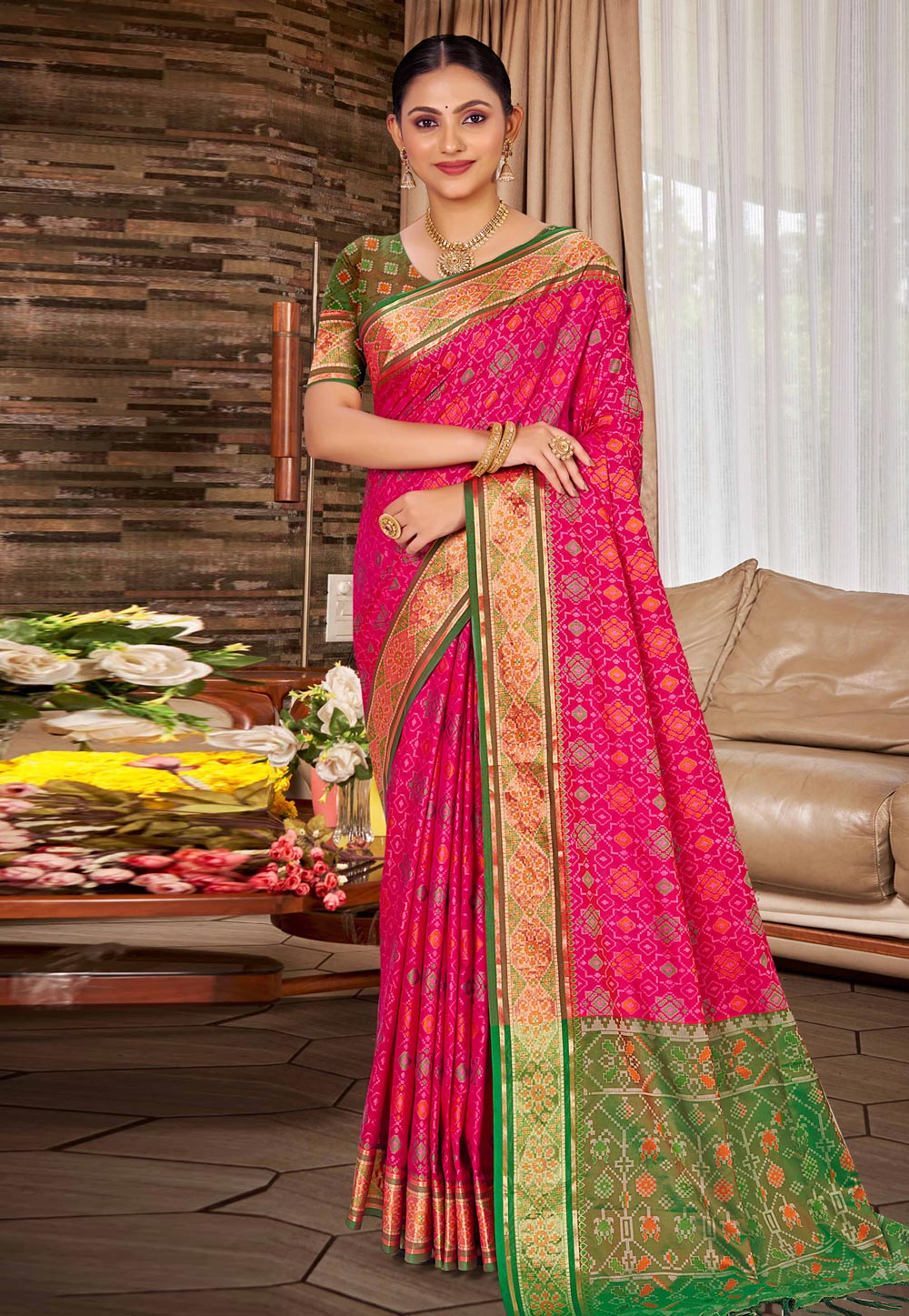 Pink Silk Patola Saree 324326