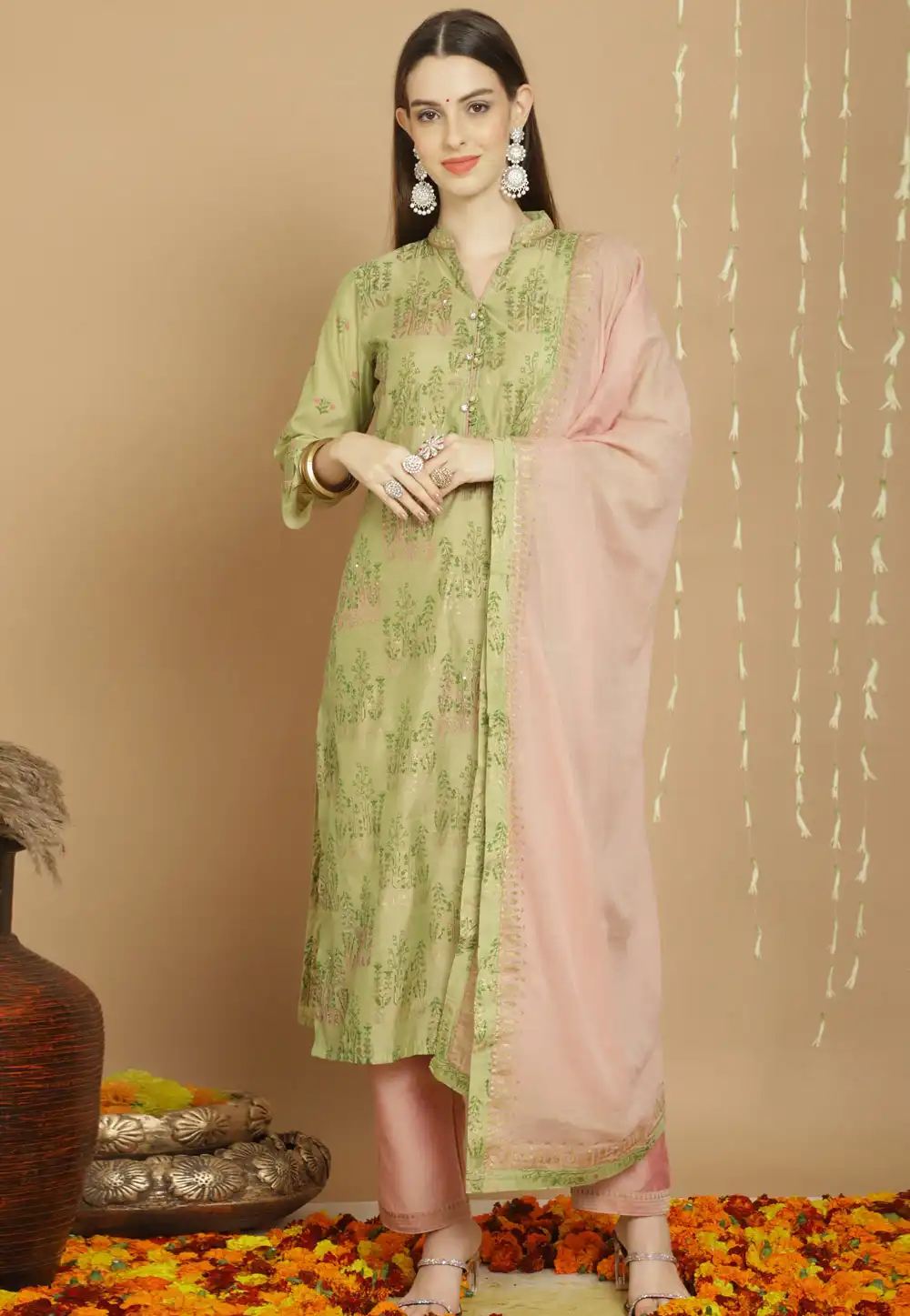 Pista Green Art Silk Straight Suit 288007