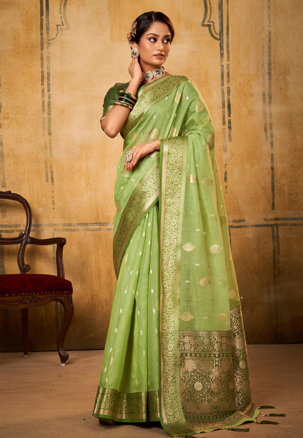 Pista Green Banarasi Silk Saree 311390