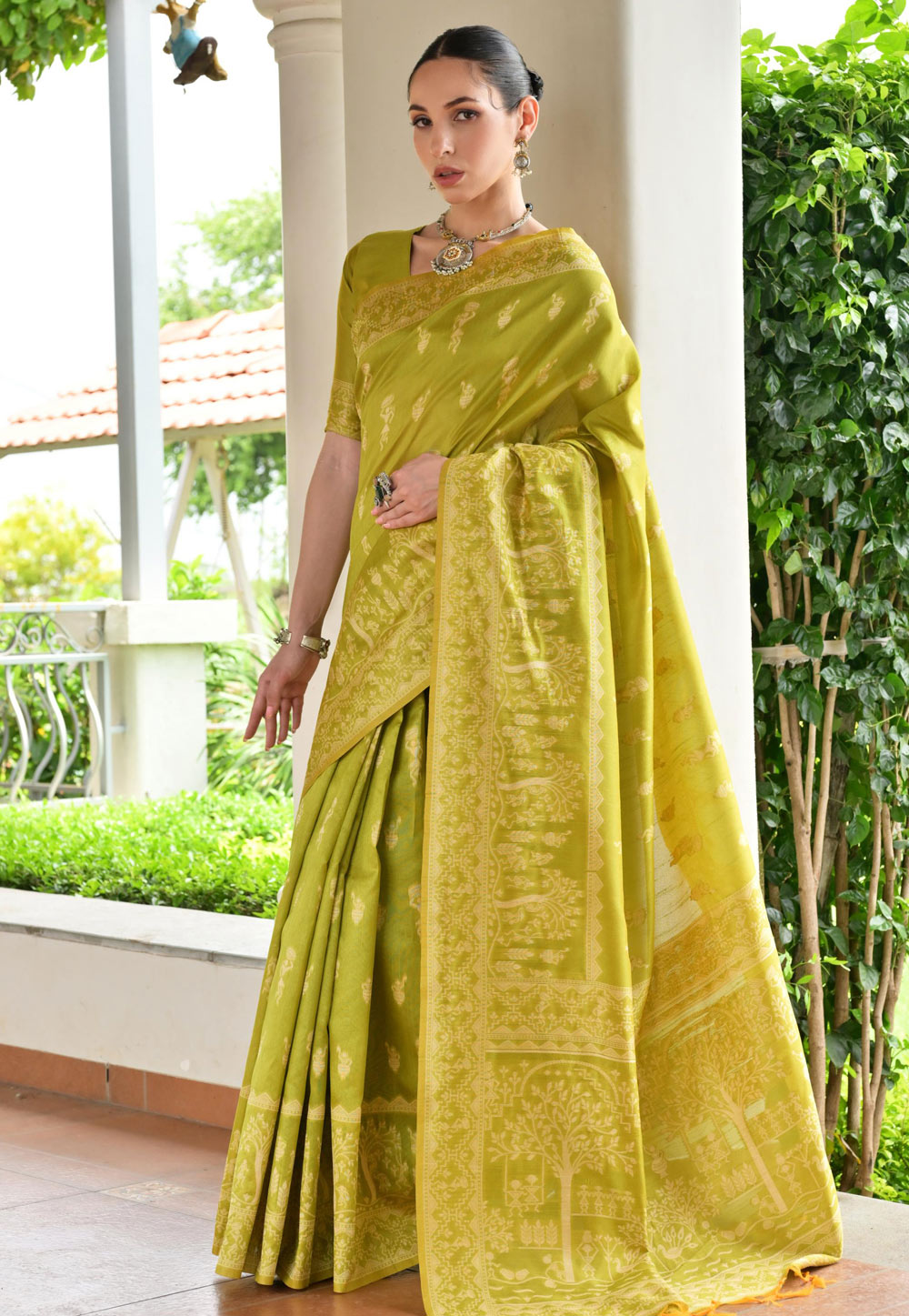 Pista Green Banglori Silk Saree With Blouse 328738