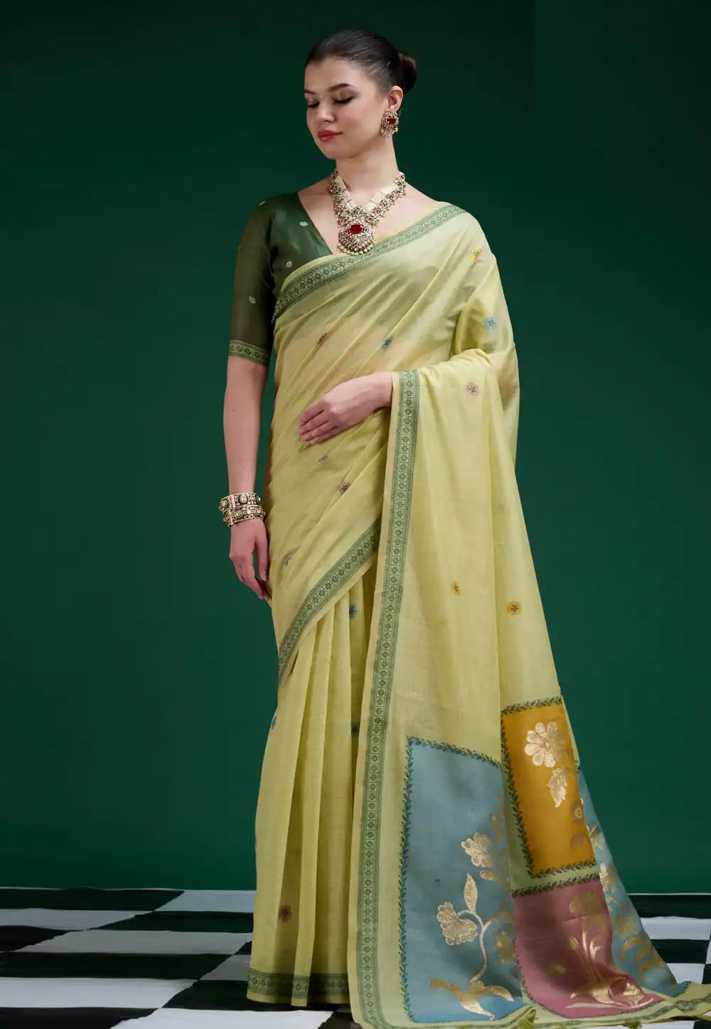Pista Green Cotton Saree With Blouse 328192