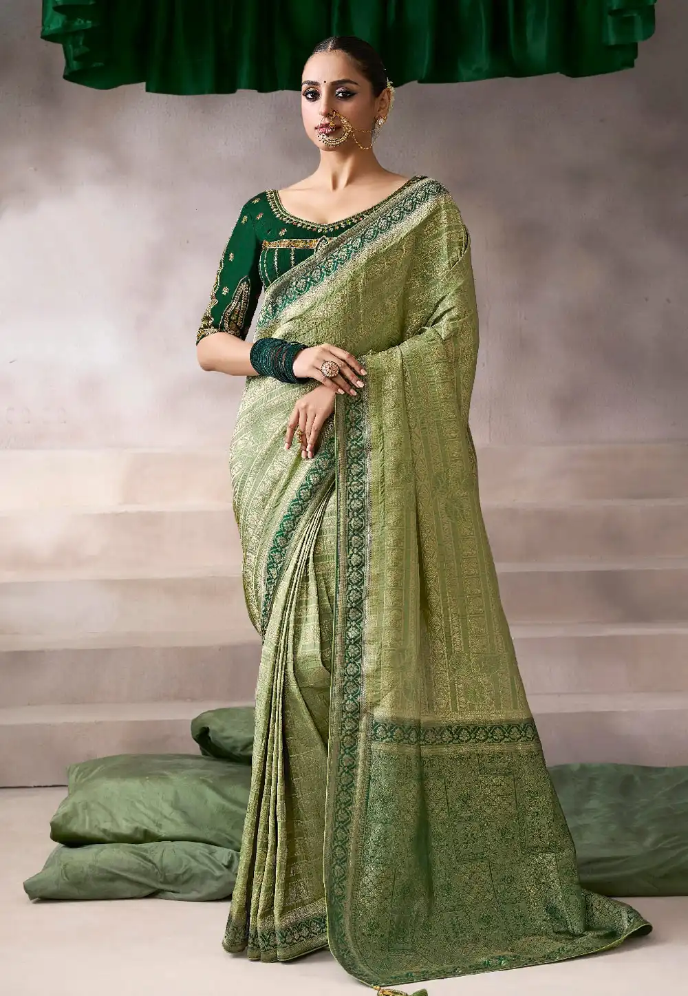 Pista Green Crepe Saree With Blouse 320165