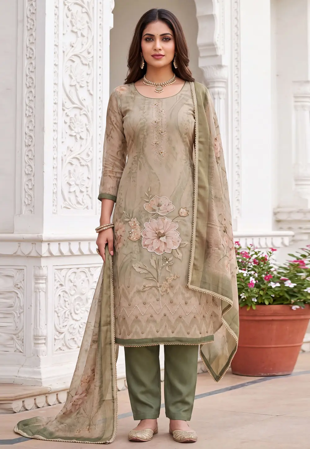 Pista Green Shimmer Straight Suit 335069