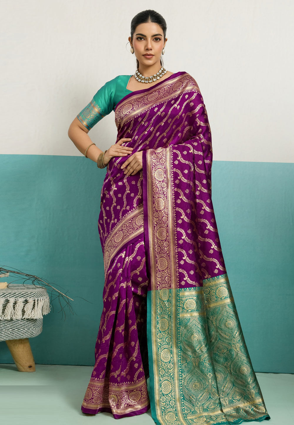Purple Banarasi Silk Saree 325240