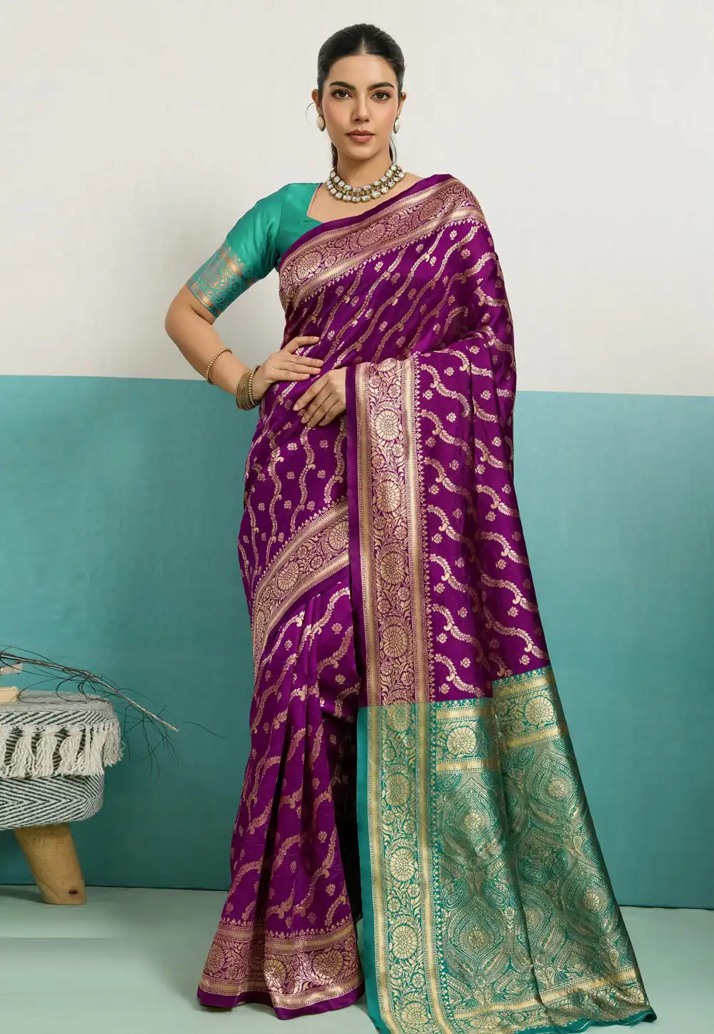 Purple Banarasi Silk Saree 325240