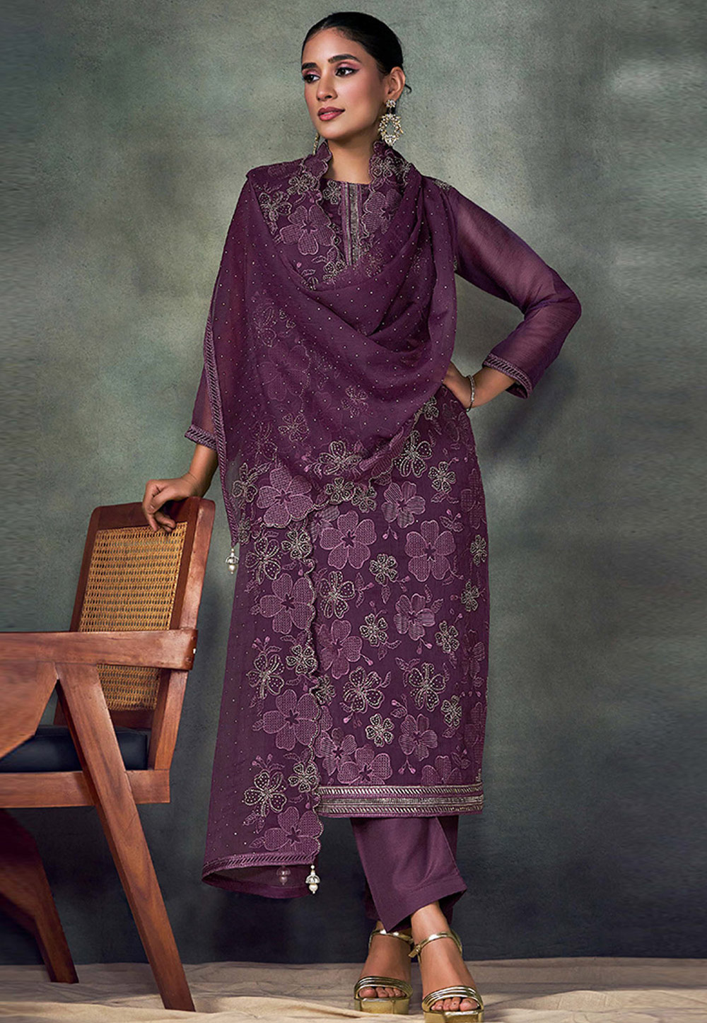Purple Chiffon Straight Suit 324810