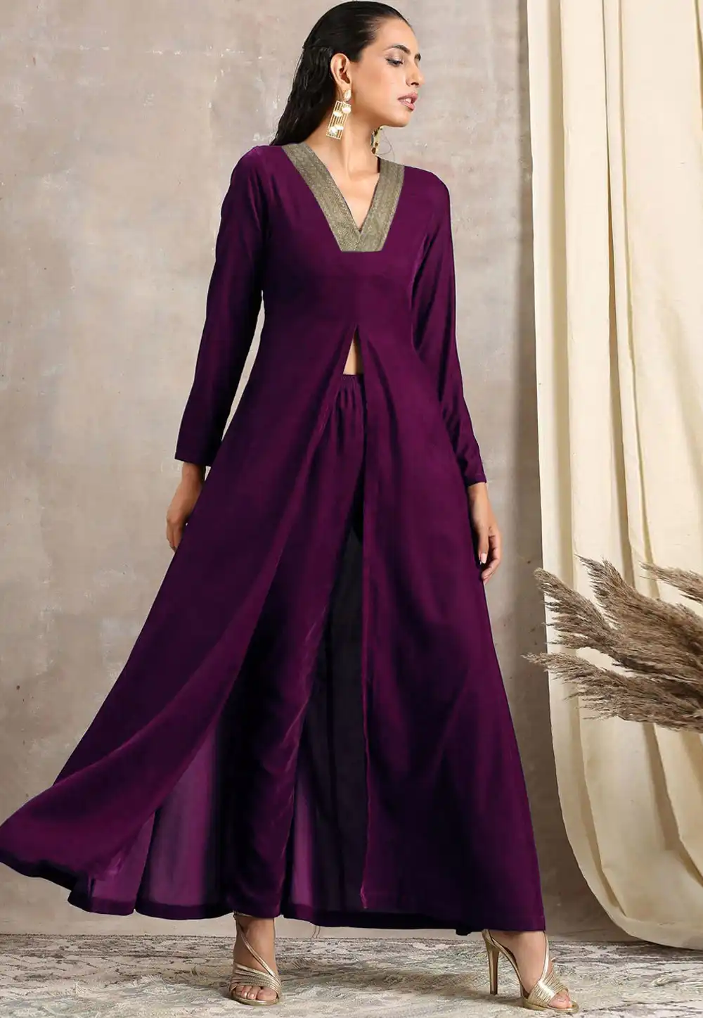 Purple Velvet Kurta Set With Pant 306873