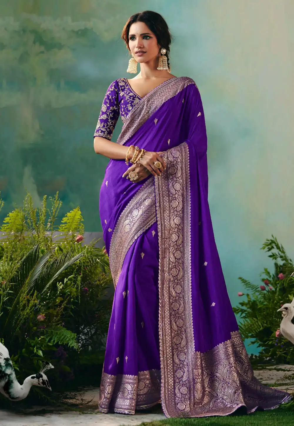 Purple Viscose Saree With Blouse 318358