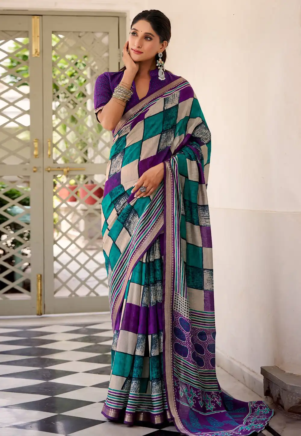 Purple Viscose Saree With Blouse 329506