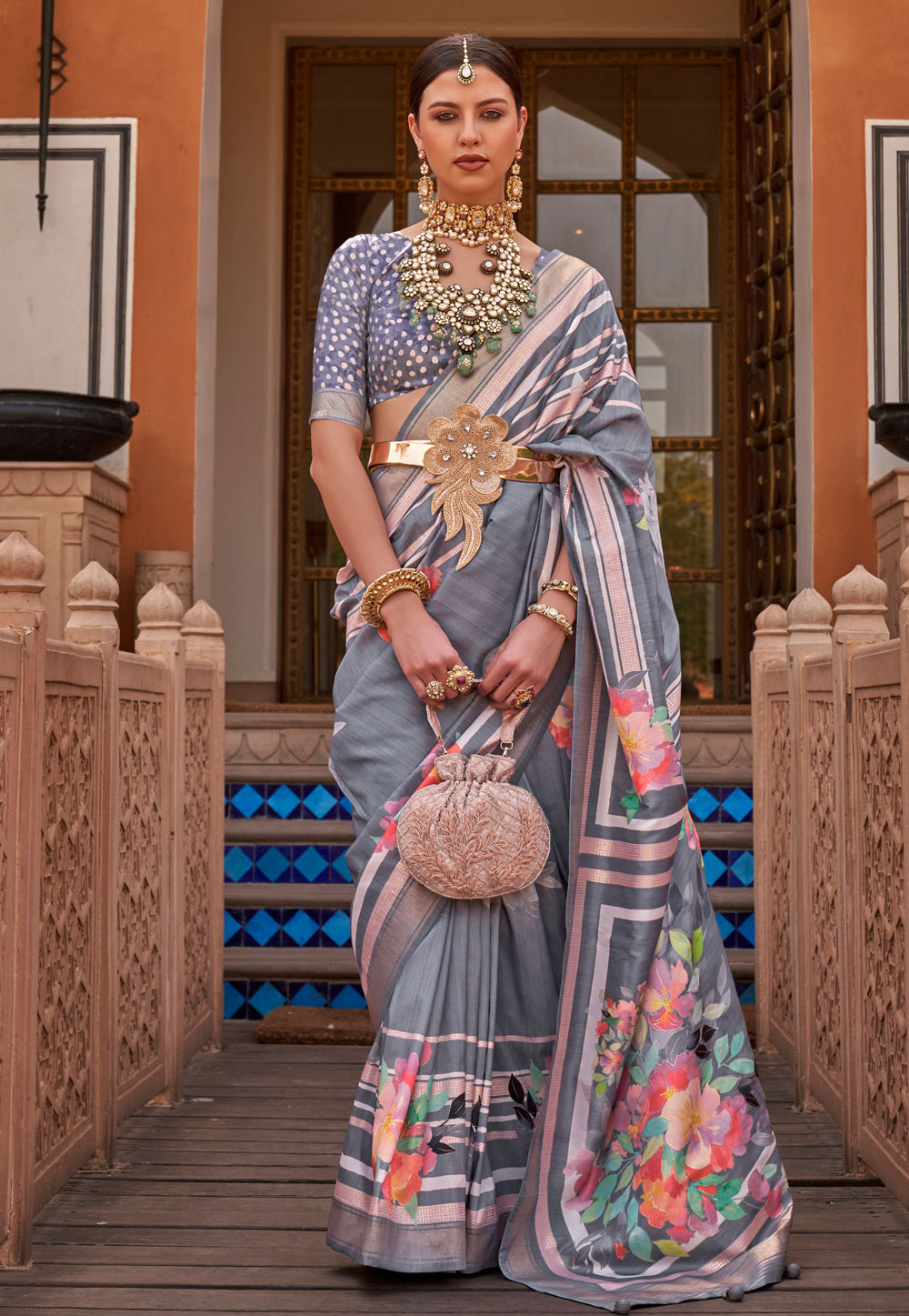 Grey Silk Saree With Blouse 274793