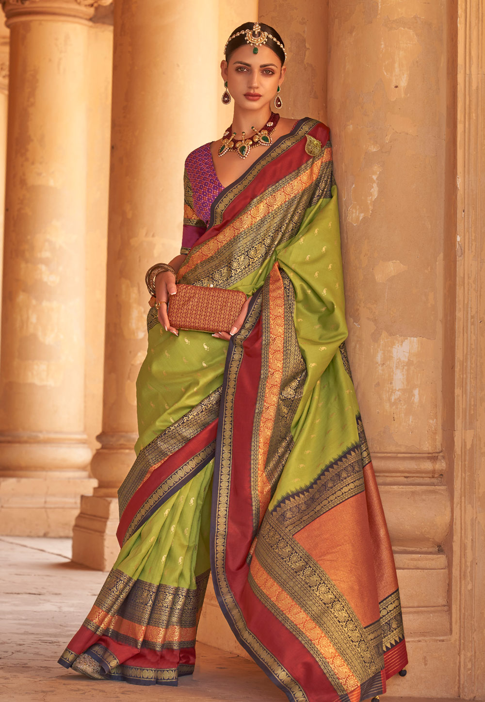 Light Green Silk Saree With Blouse 270682