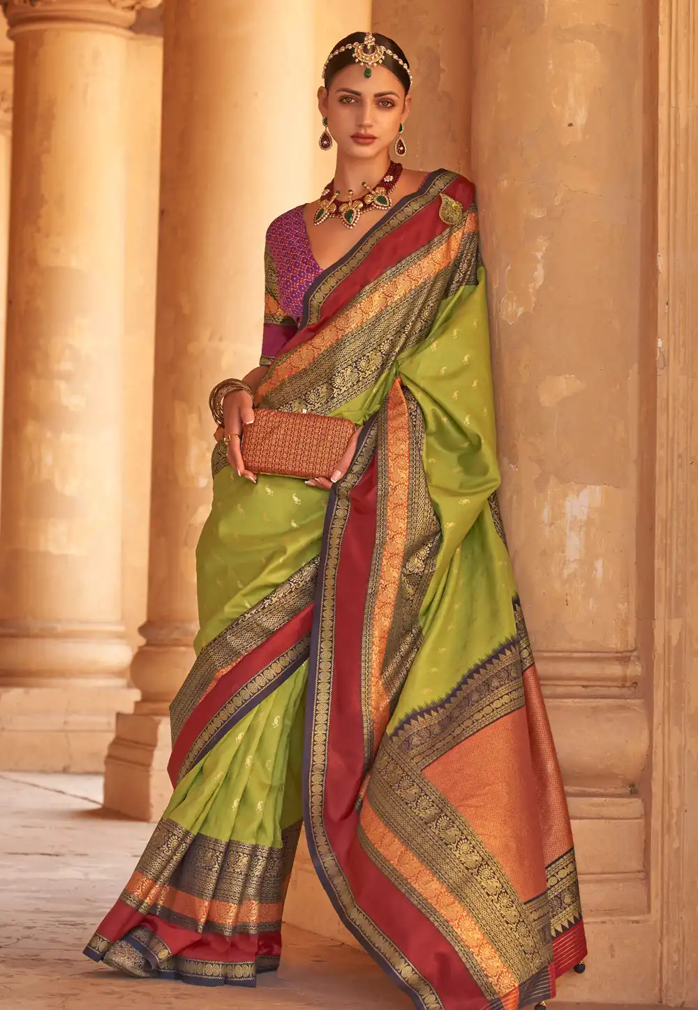 Light Green Silk Saree With Blouse 270682