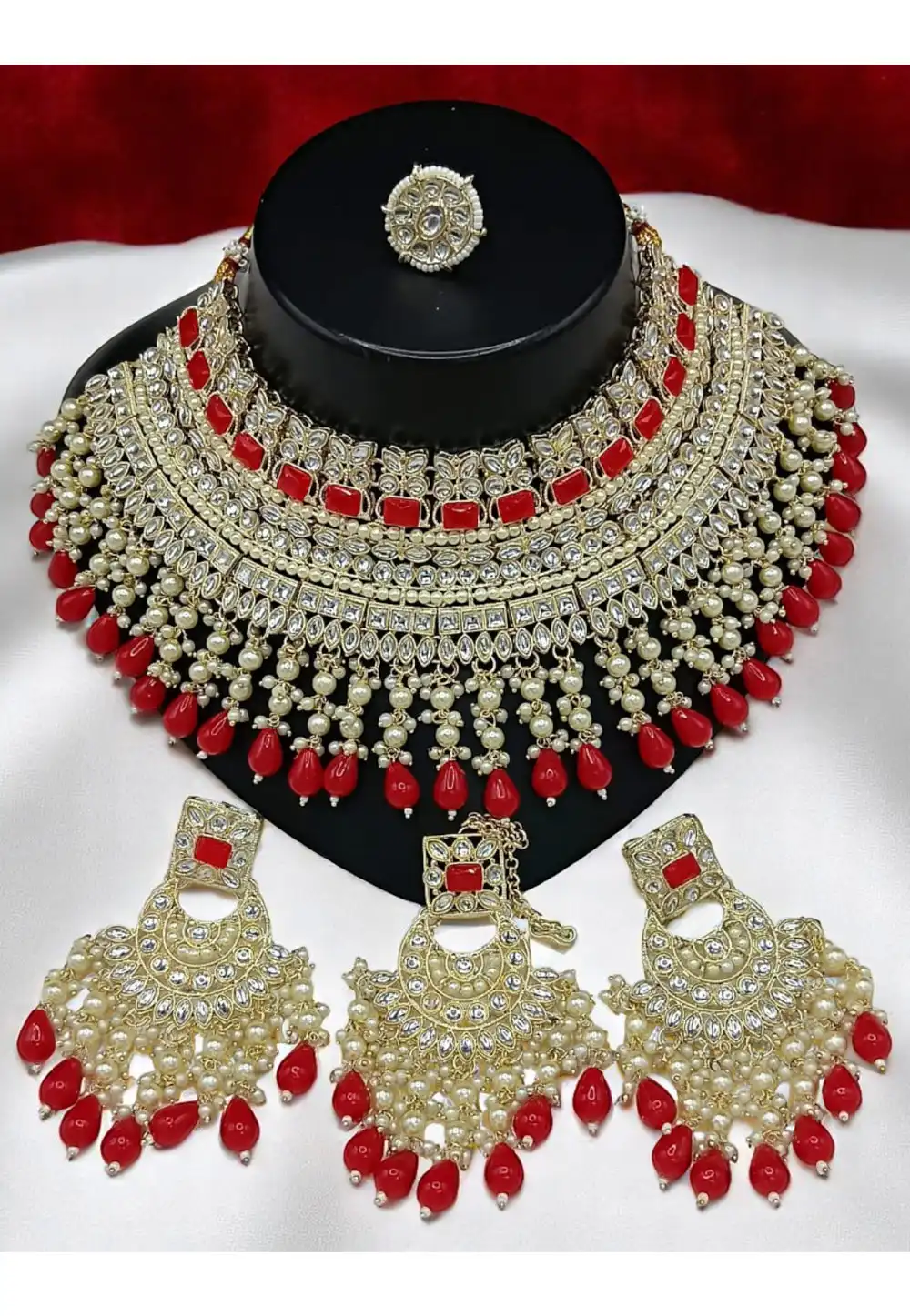 Red Alloy Necklace Set With Earrings and Maang Tikka 328425