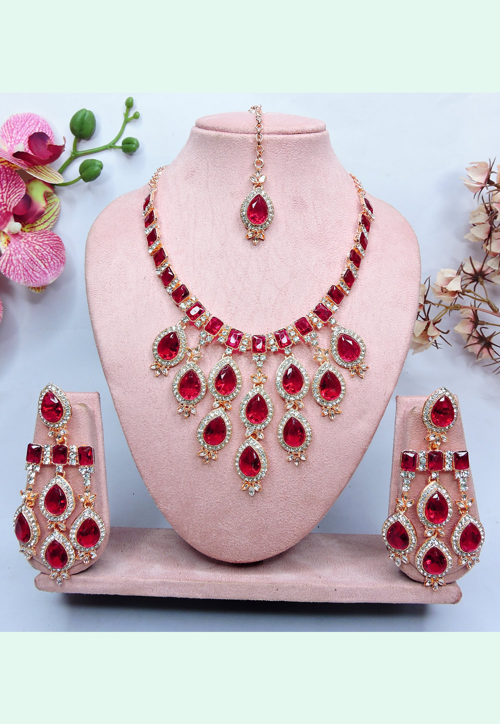 Red Alloy Necklace Set With Earrings and Maang Tikka 312410
