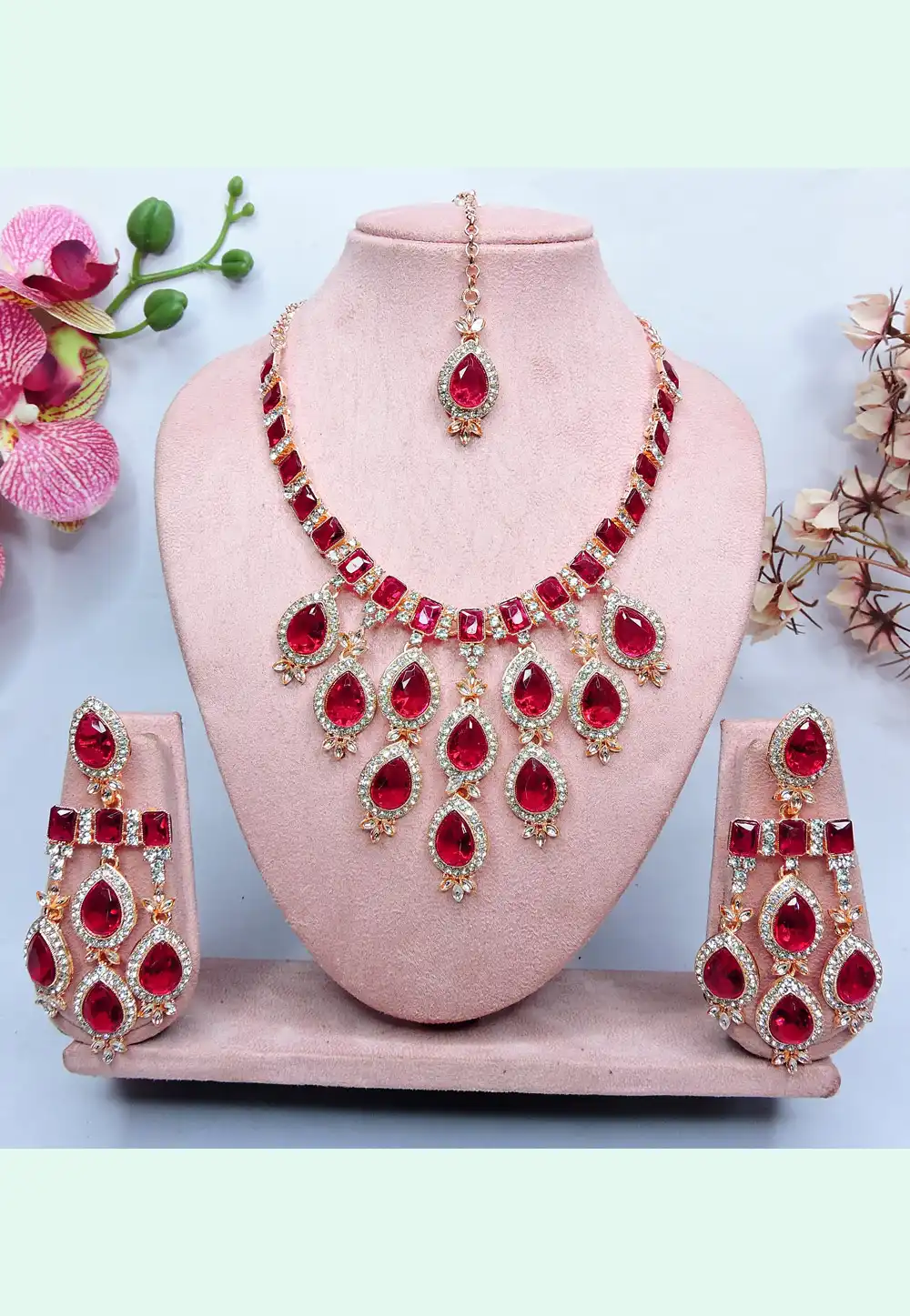 Red Alloy Necklace Set With Earrings and Maang Tikka 312410