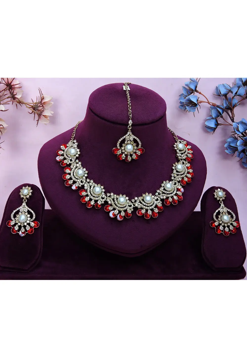 Red Alloy Necklace Set With Earrings and Maang Tikka 332153