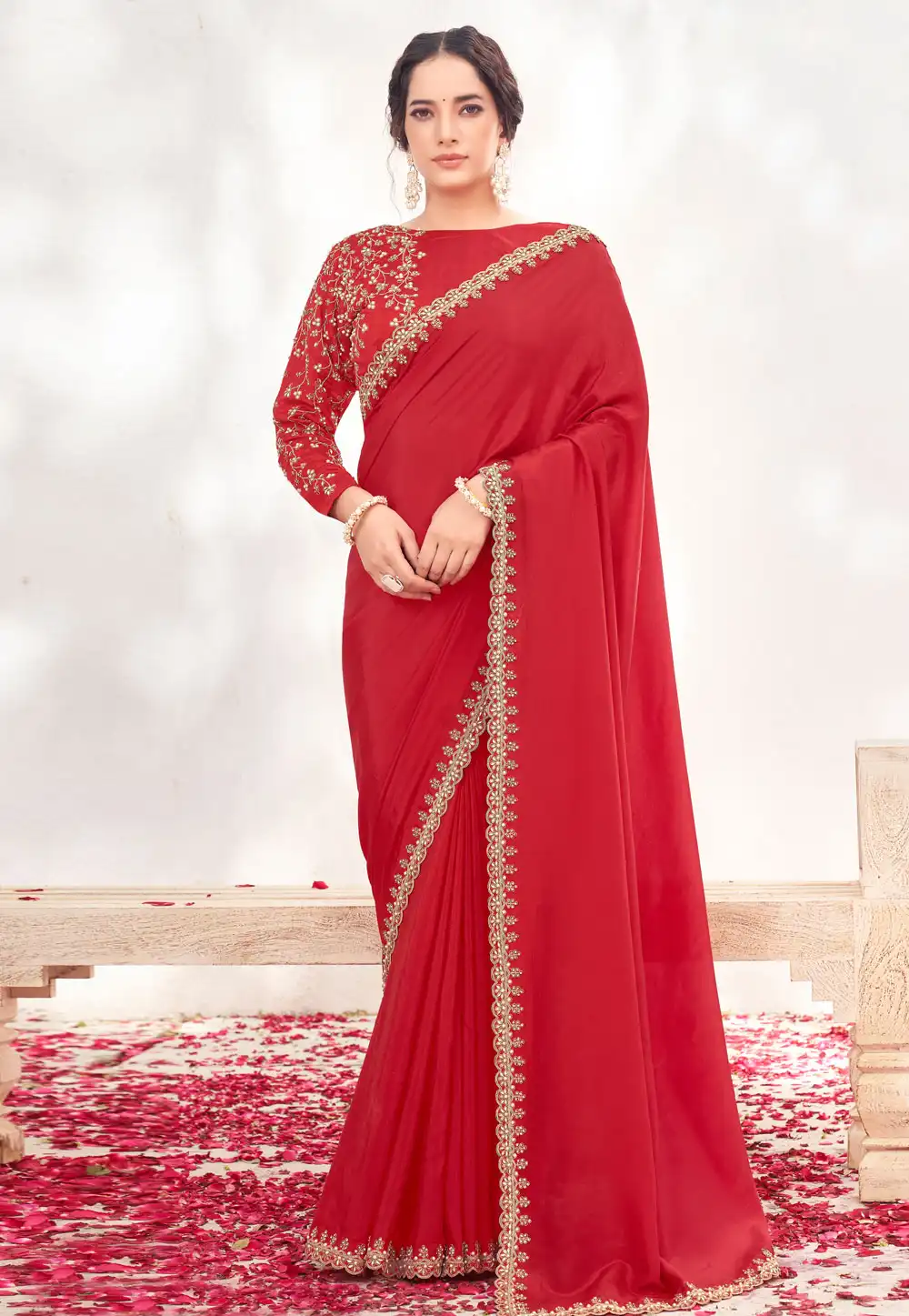 Red Crepe Saree With Blouse 309431