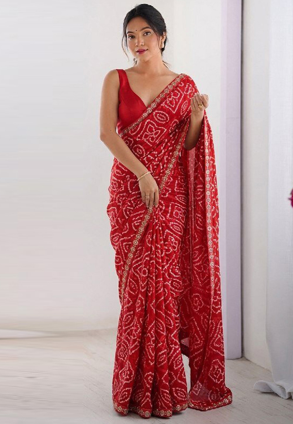 Red Georgette Bandhani Print Saree 327192