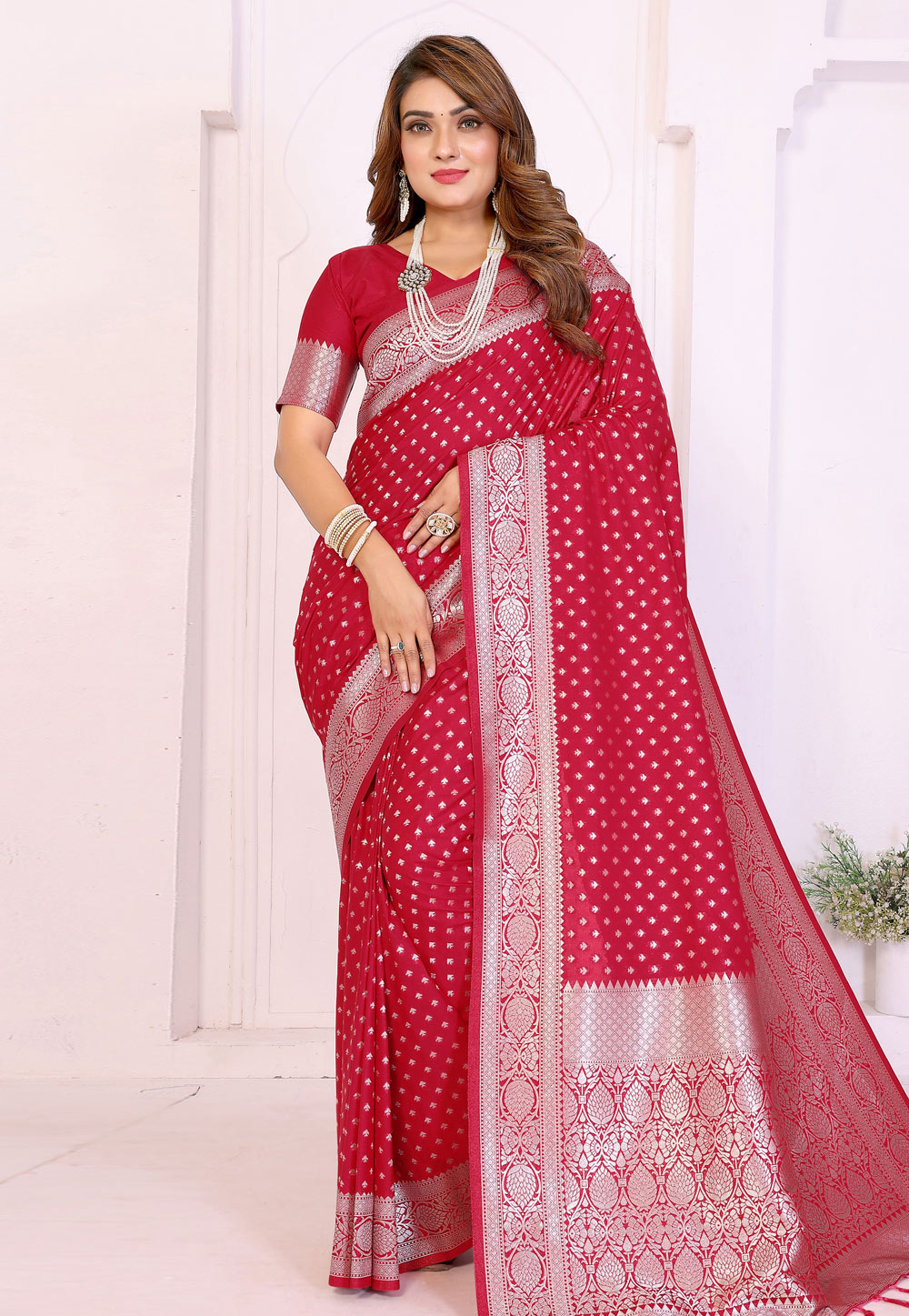 Red Georgette Saree With Blouse 321320