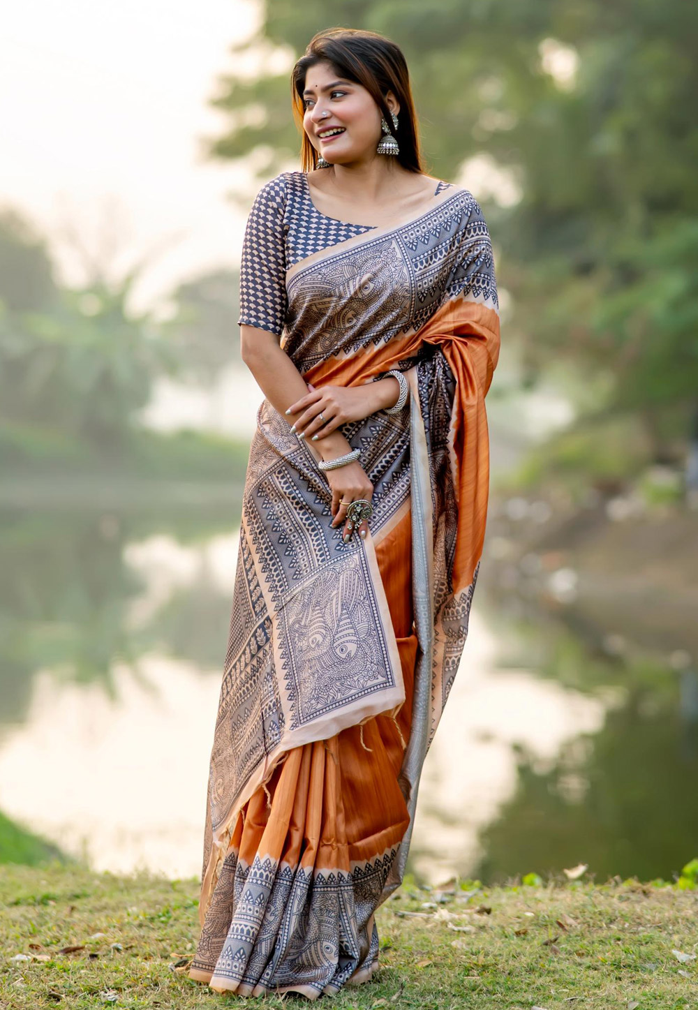 Rust Tussar Silk Saree With Blouse 285369