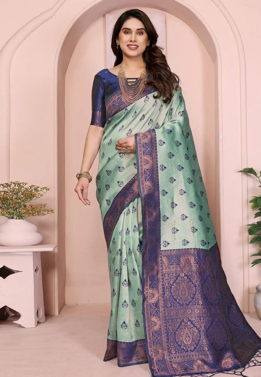 Sea Green Banarasi Silk Saree With Blouse 314435