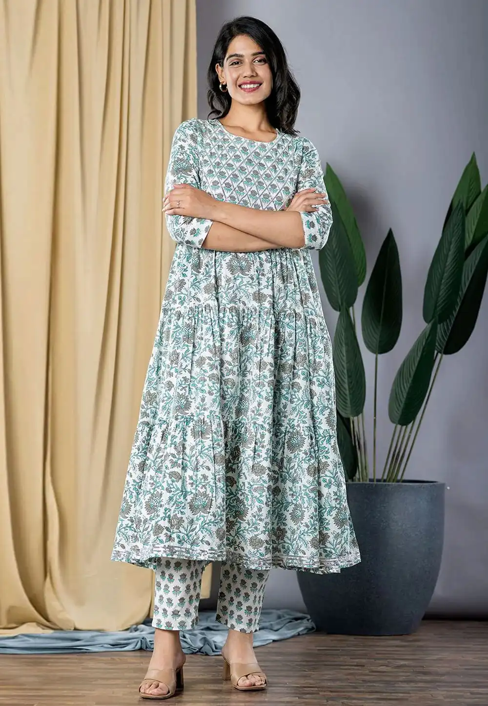 Sea Green Cotton Kurta Set With Pant 311952