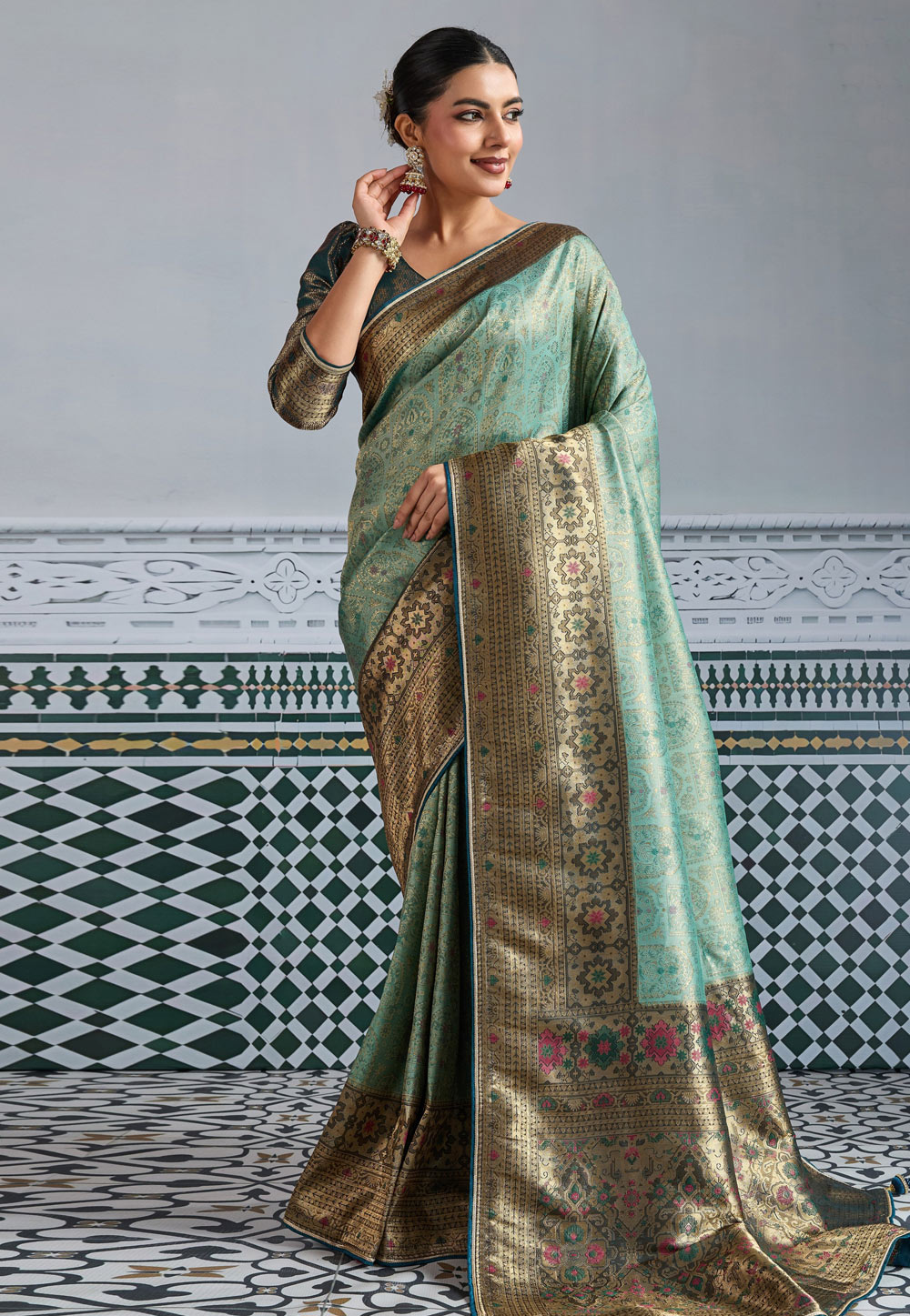 Sea Green Kanjivaram Silk Saree 319438