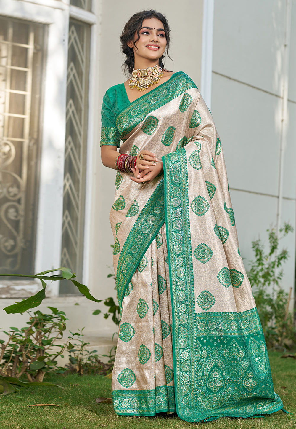 Sea Green Silk Saree With Blouse 327112