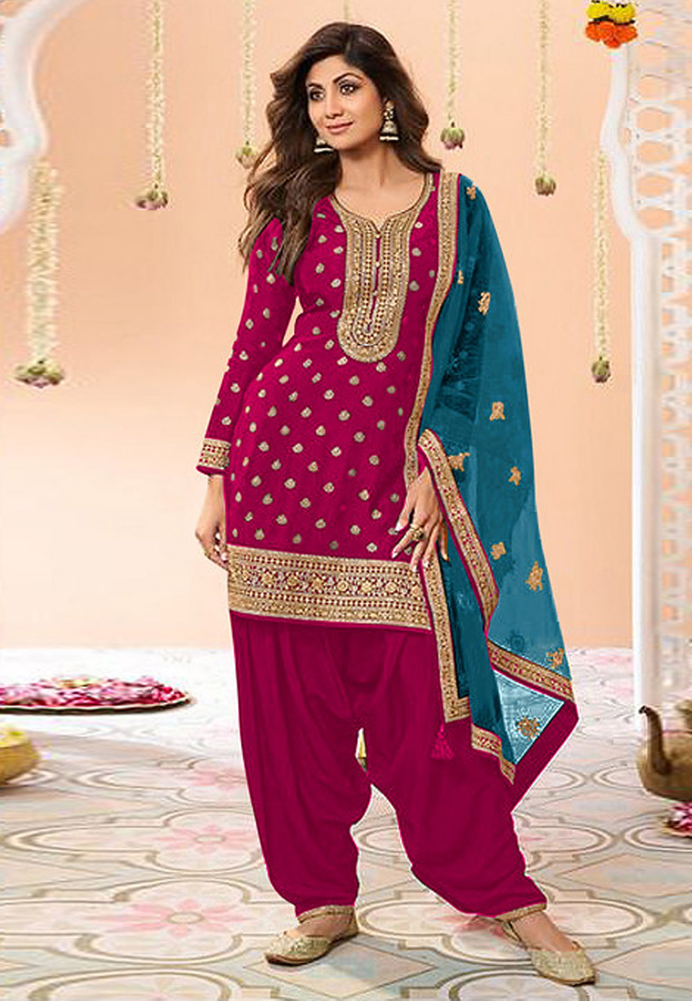 Shilpa Shetty Magenta Viscose Jacquard Punjabi Suit 329174