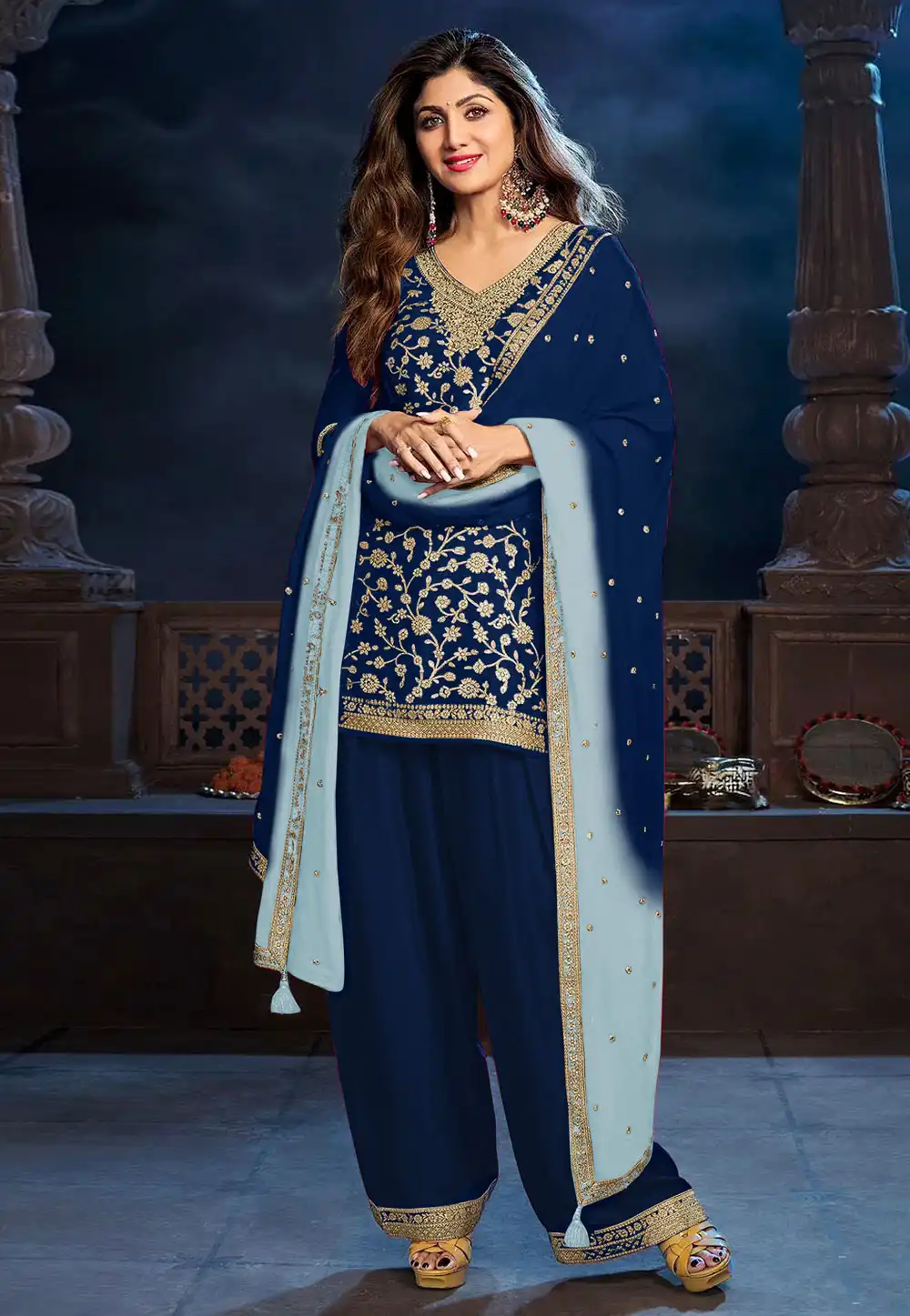 Shilpa Shetty Navy Blue Viscose Pakistani Suit 324869