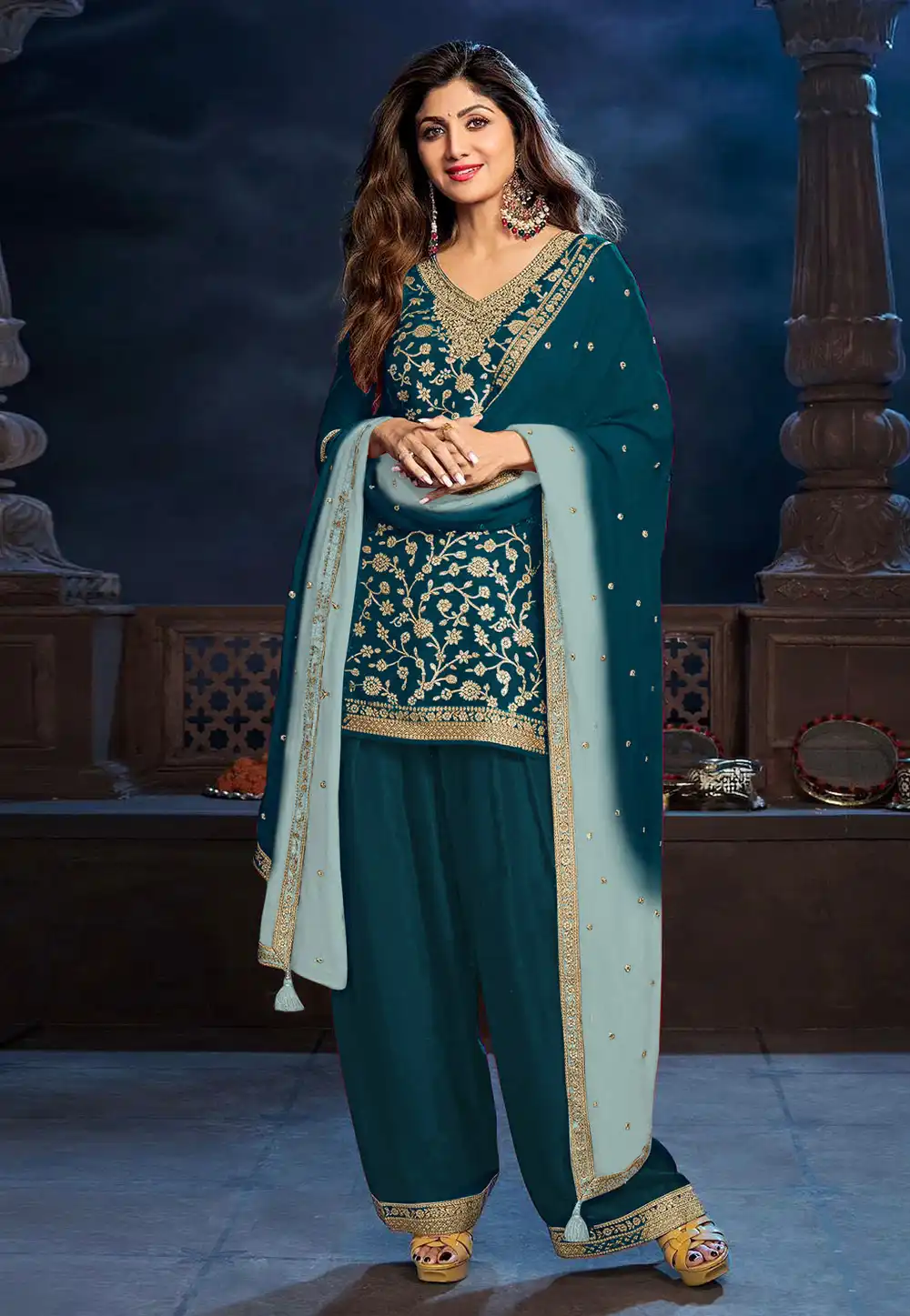 Shilpa Shetty Teal Viscose Palazzo Suit 324866